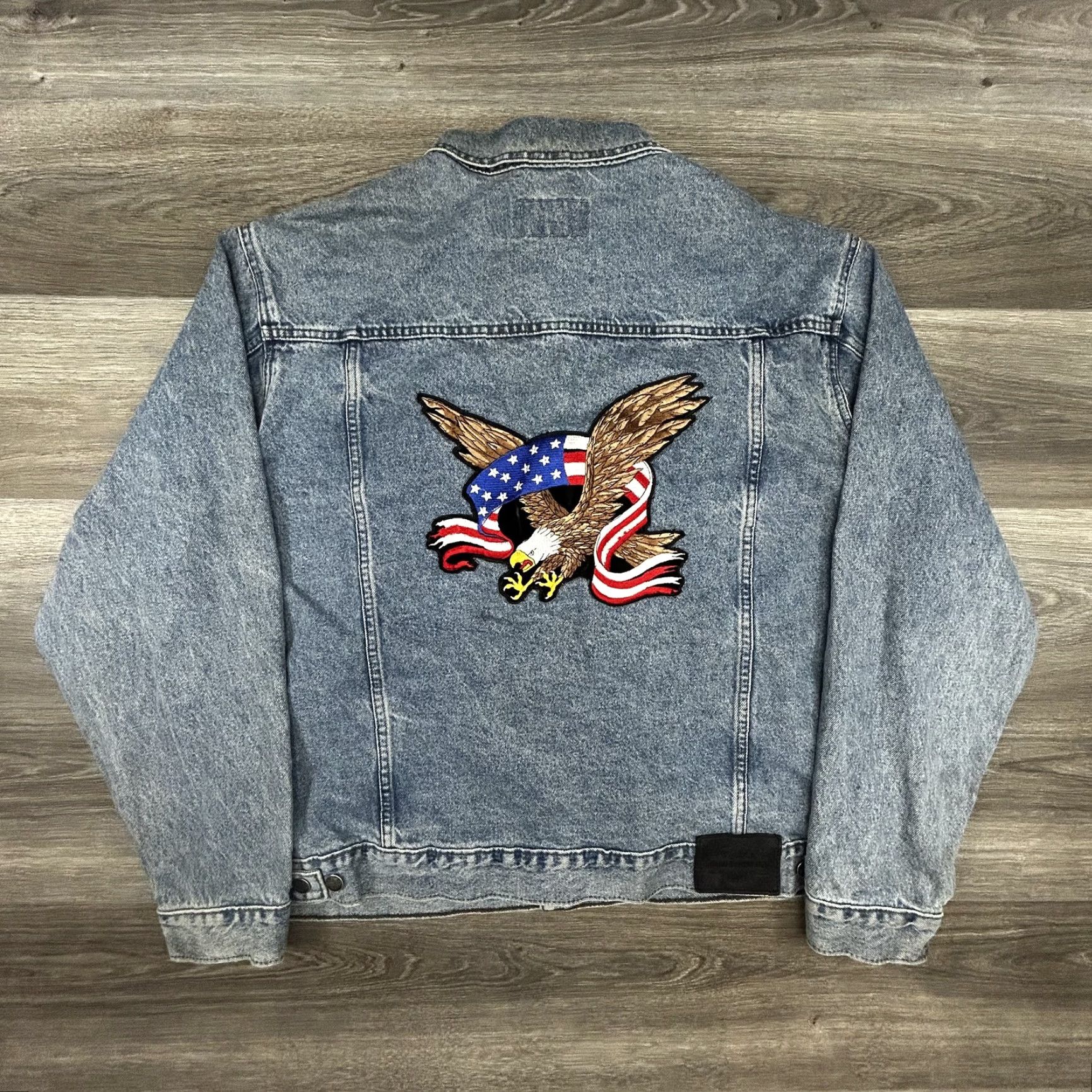 Harley Davidson VINTAGE Harley-Davidson Denim Jacket Mens 2XL Blue Eagle USA Flag Biker 90s Size US XXL / EU 58 / 5 - 2 Thumbnail