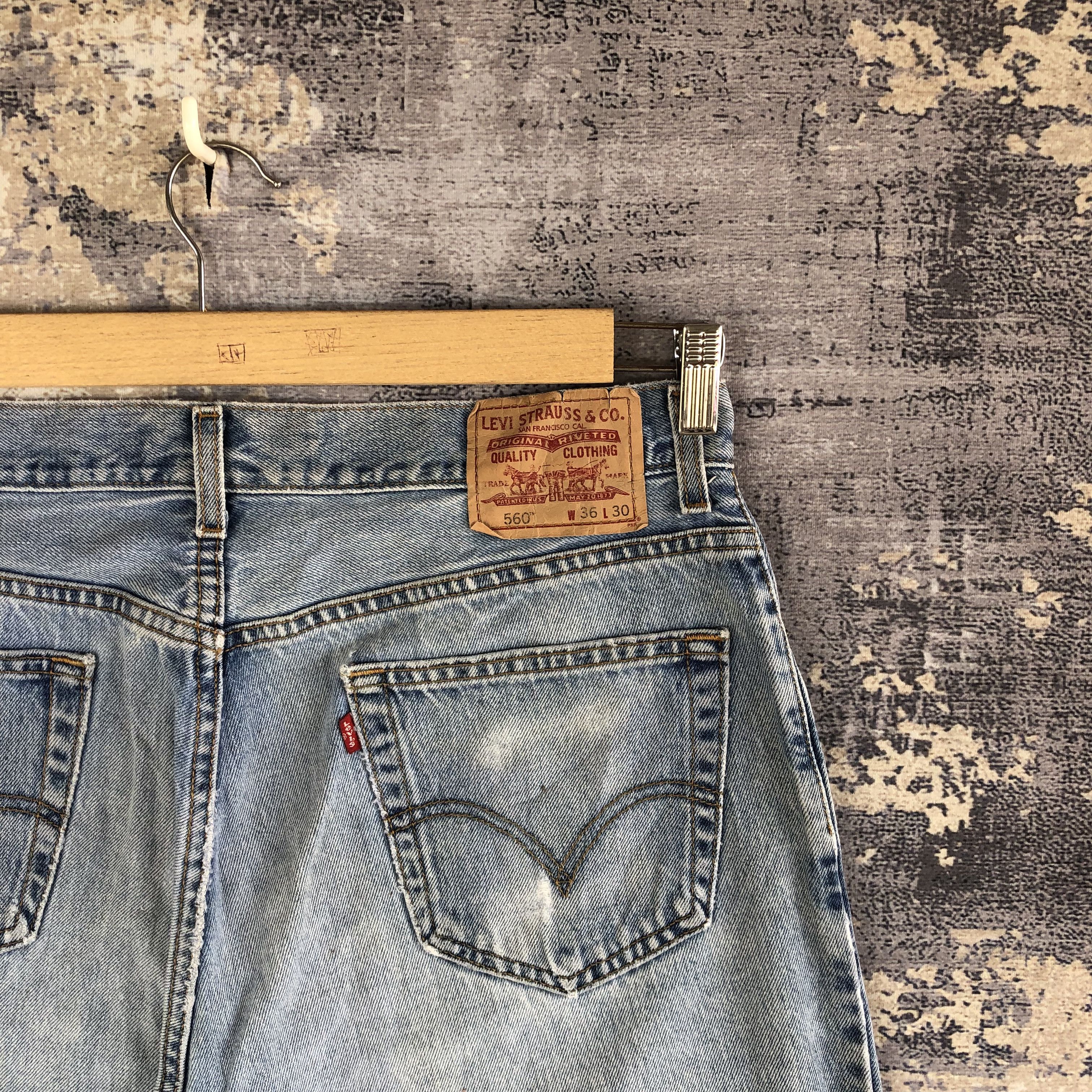 Levi's Vintage Levis Sun Faded Jeans Levi's Baggy Light Wash Denim Size US 34 / EU 50 - 4 Thumbnail