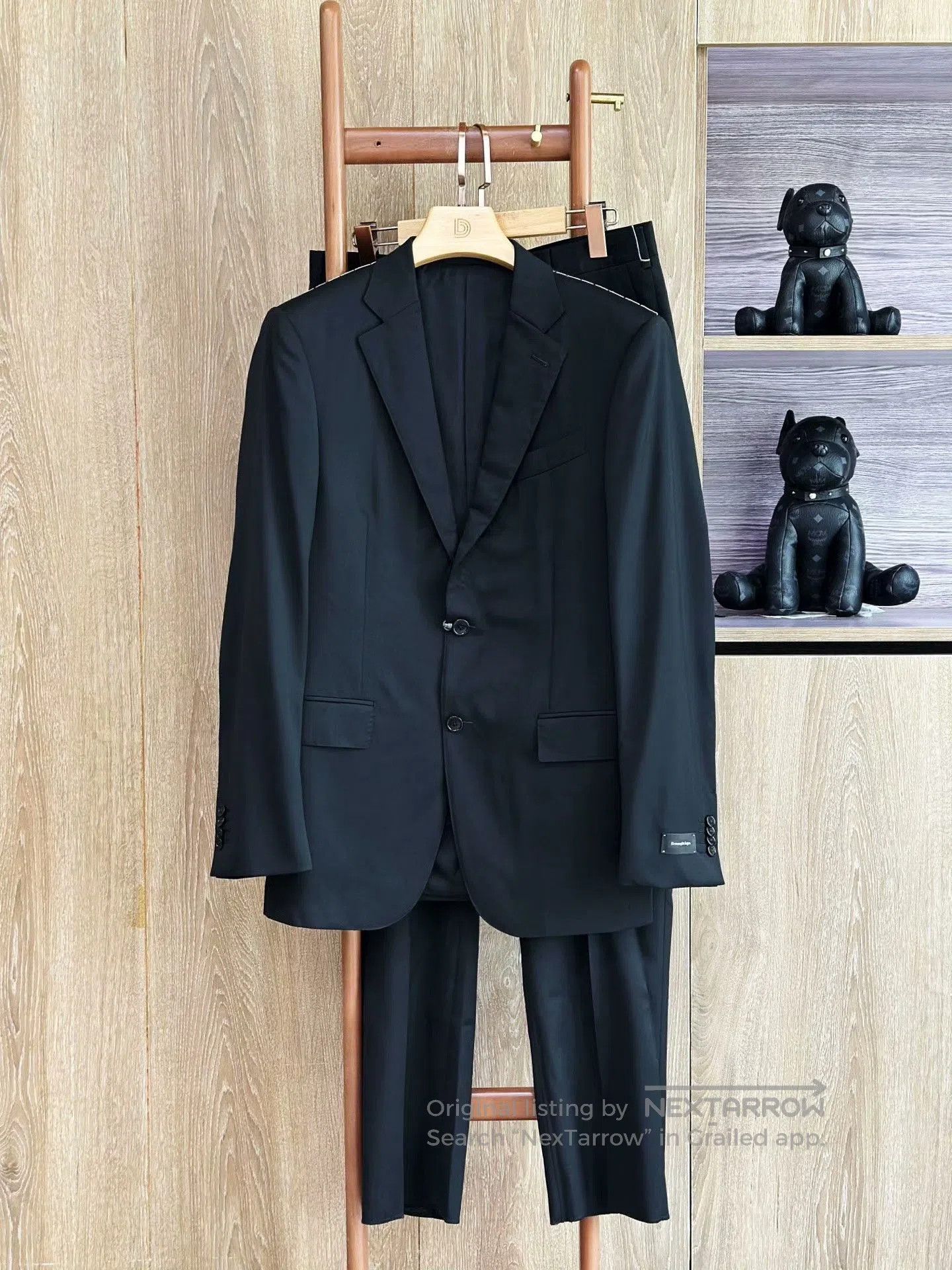 Ermenegildo Zegna Ermenegildo Zegna Black Wool Suit. Size US M / EU 48-50 / 2 - 1 Thumbnail