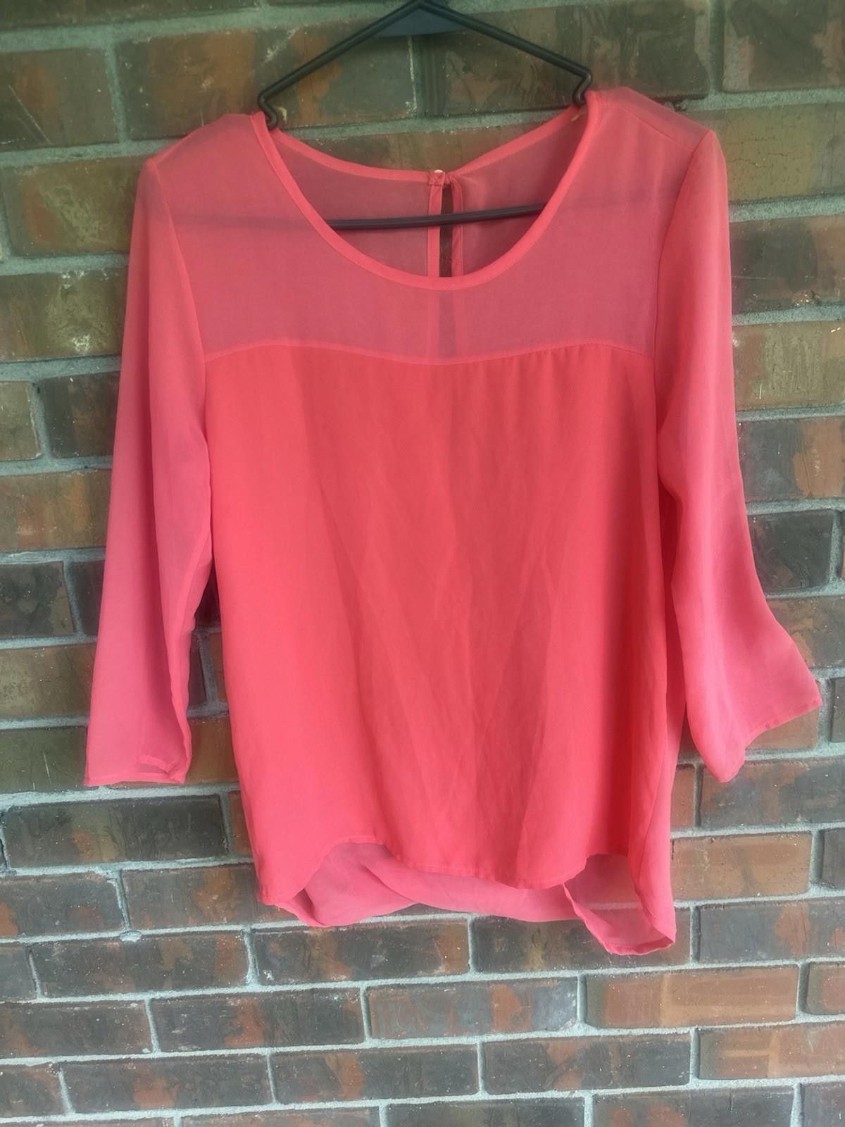 The Unbranded Brand Medium Open Back Semi Sheet Blouse Pink Size M / US 6-8 / IT 42-44 - 3 Thumbnail