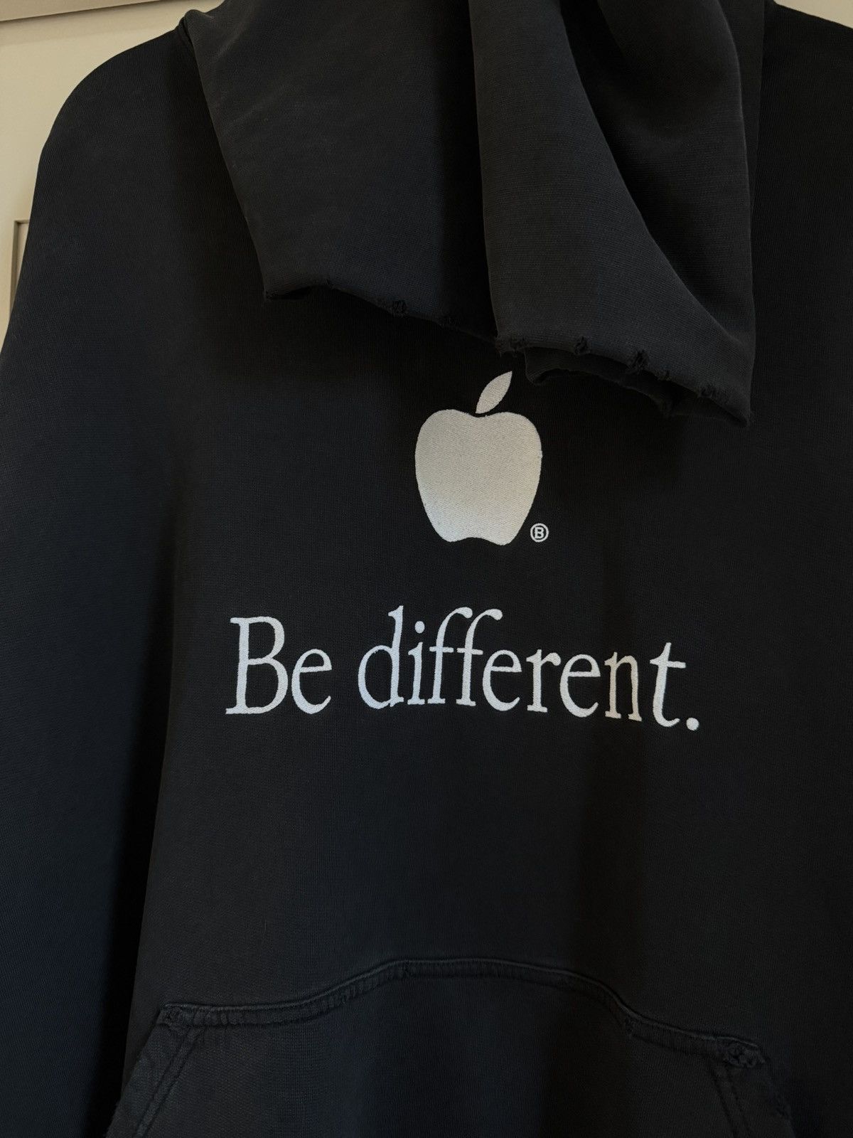 バレンシアガ22AW 'Be different! Apple Hoodie Buy Balenciaga Be Different Hoodie Online at Groupie