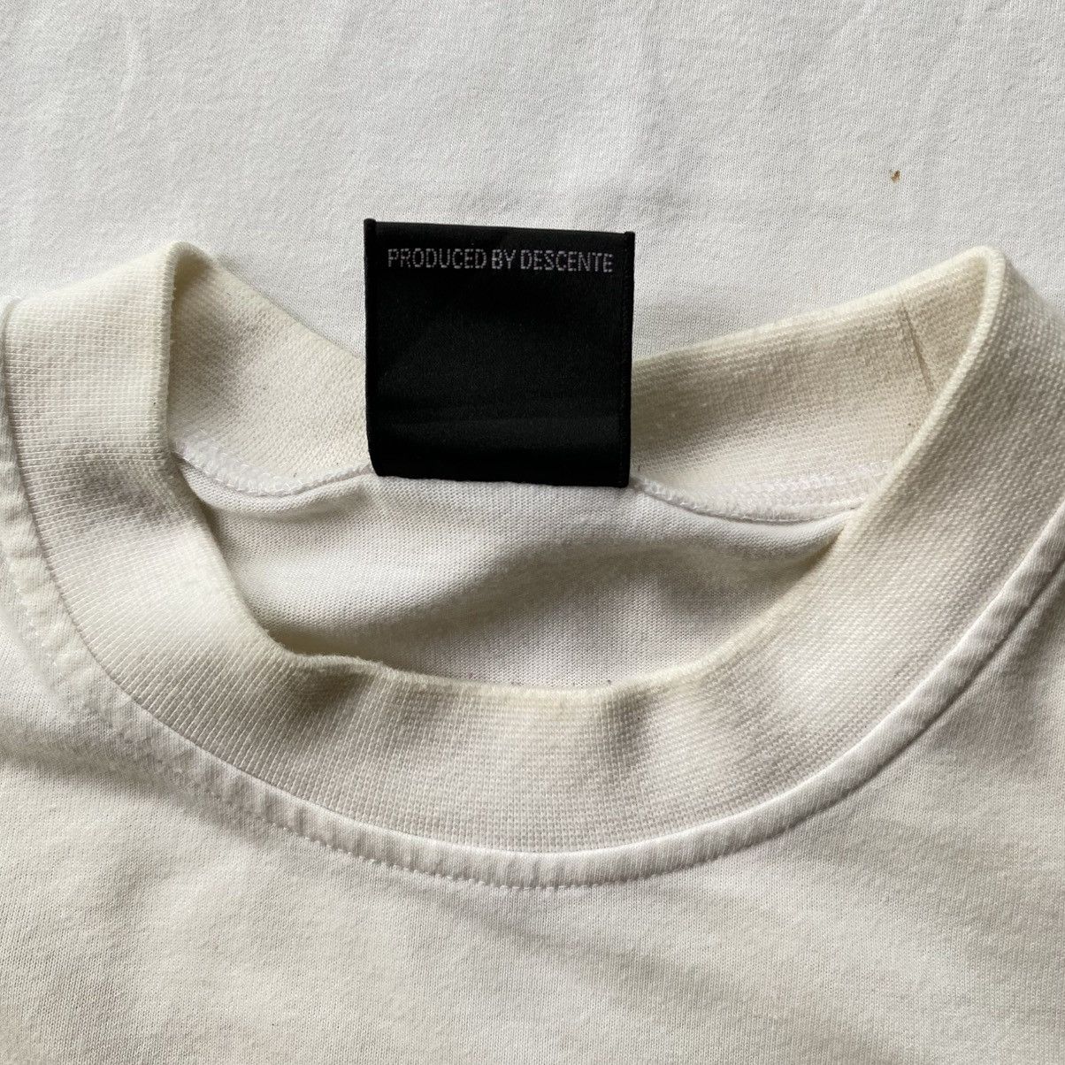 Umbro UMBRO White Crew Neck Tee with Navy Logo Print Size US L / EU 52-54 / 3 - 13 Thumbnail
