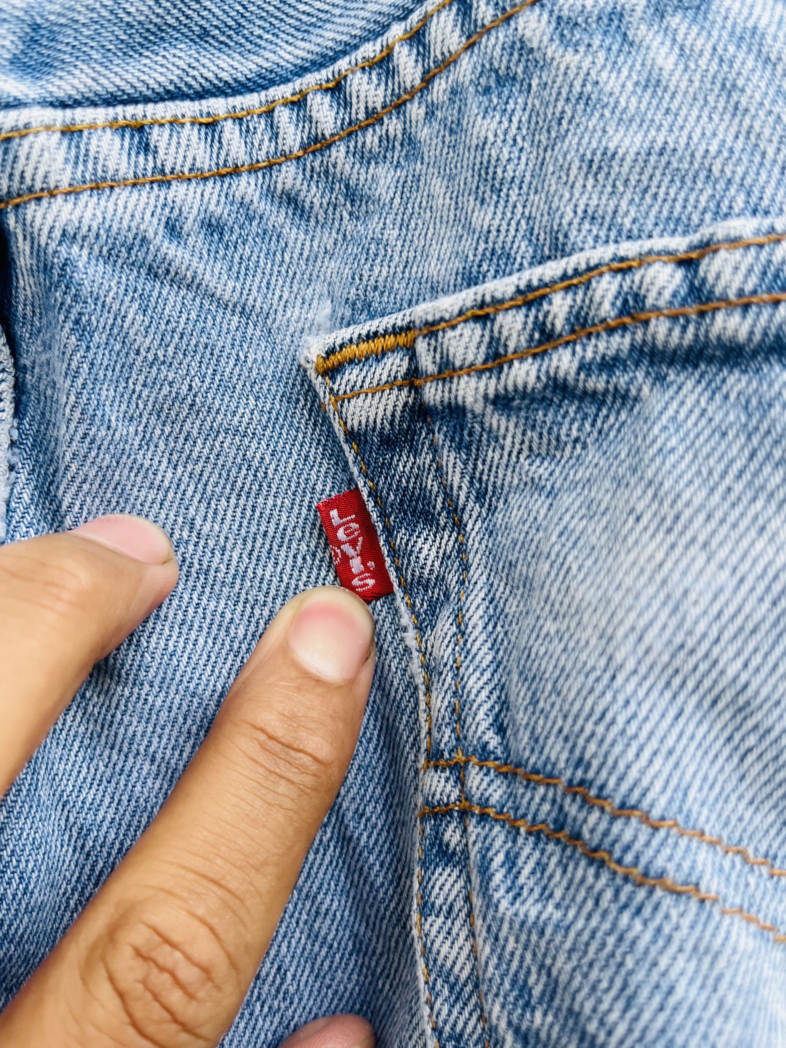 Levi's Vintage Clothing × Vintage Vintage 90s Levis Distressed Kurt Cobain Fashion Style Size US 33 - 11 Thumbnail