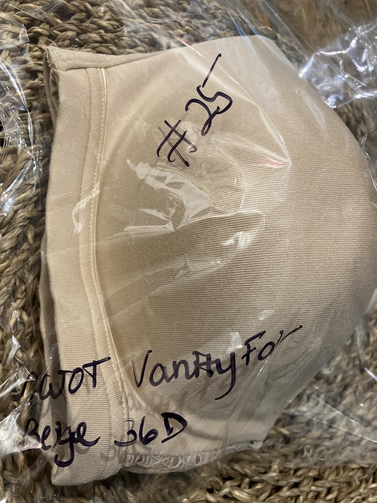 Other NWOT Vanity Fair Beige Seamless Lightly Padded Bra Size ONE SIZE - 7 Thumbnail