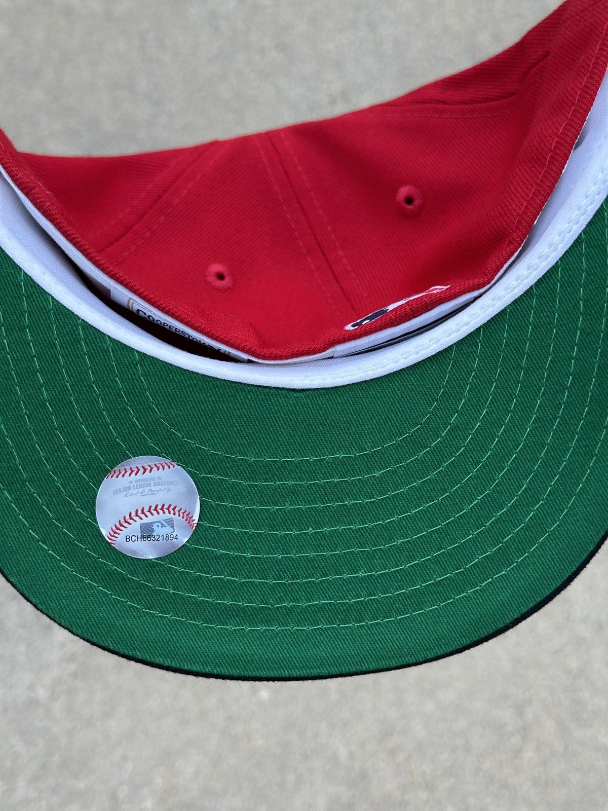 MLB × New Era Cleveland Indians Two Tone Fitted Hat 7 1/4 Size ONE SIZE - 3 Thumbnail