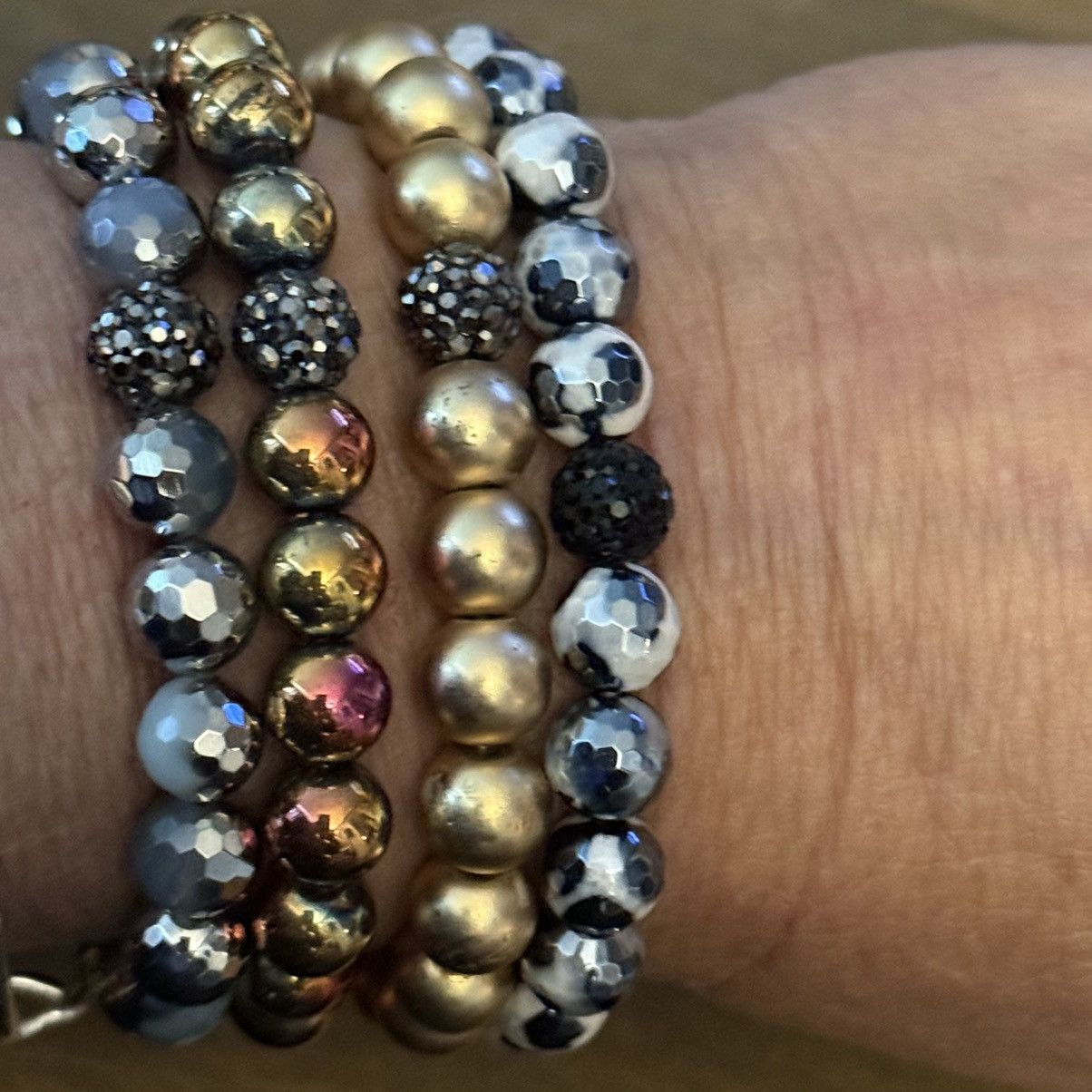 Other Metallic and hematite stackable beaded stretch bracelets Size ONE SIZE - 4 Thumbnail
