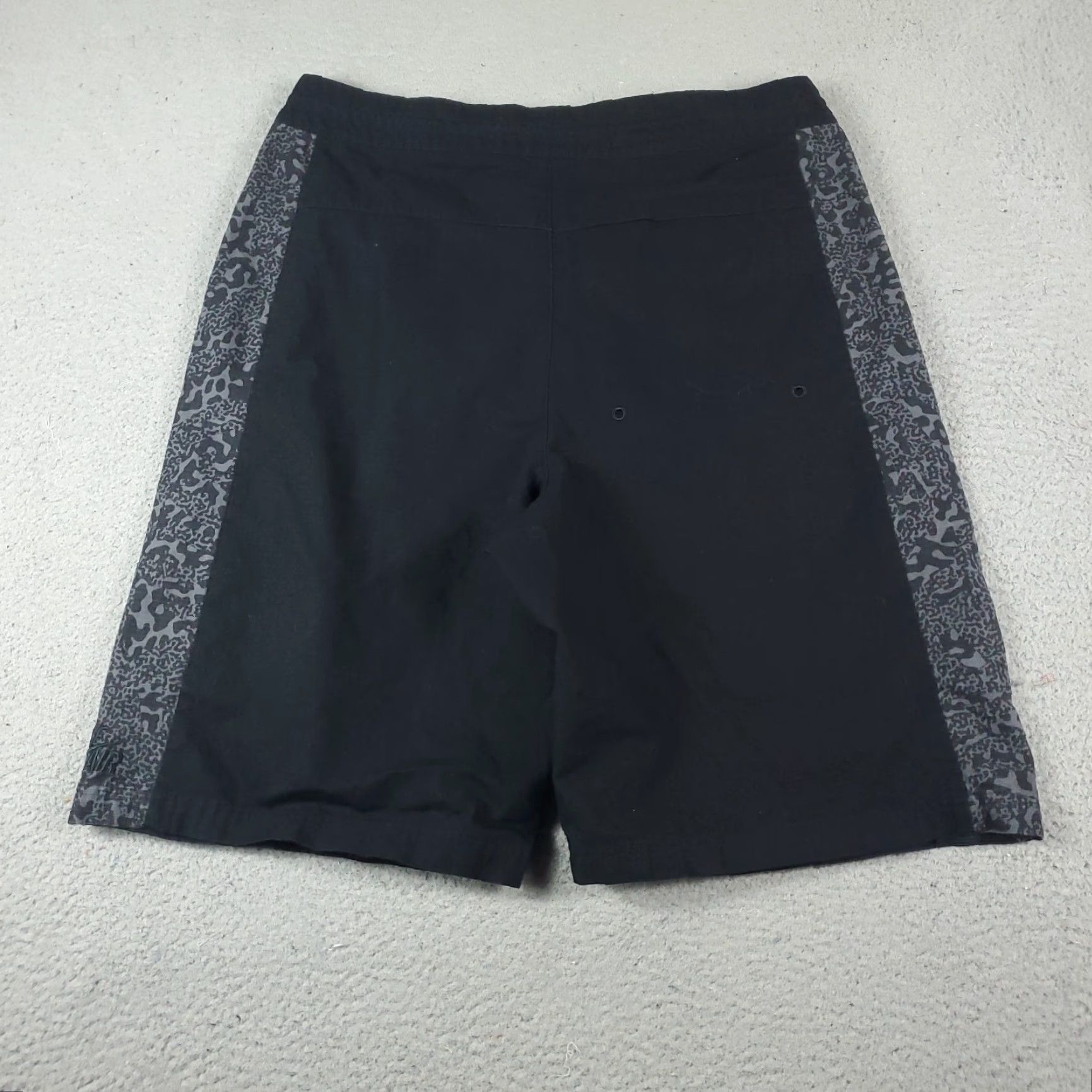 Nike Nike Shorts Mens Large Black Lace Tie Pocket Zip Casual Flat Front Athletic Size US 33 - 7 Thumbnail