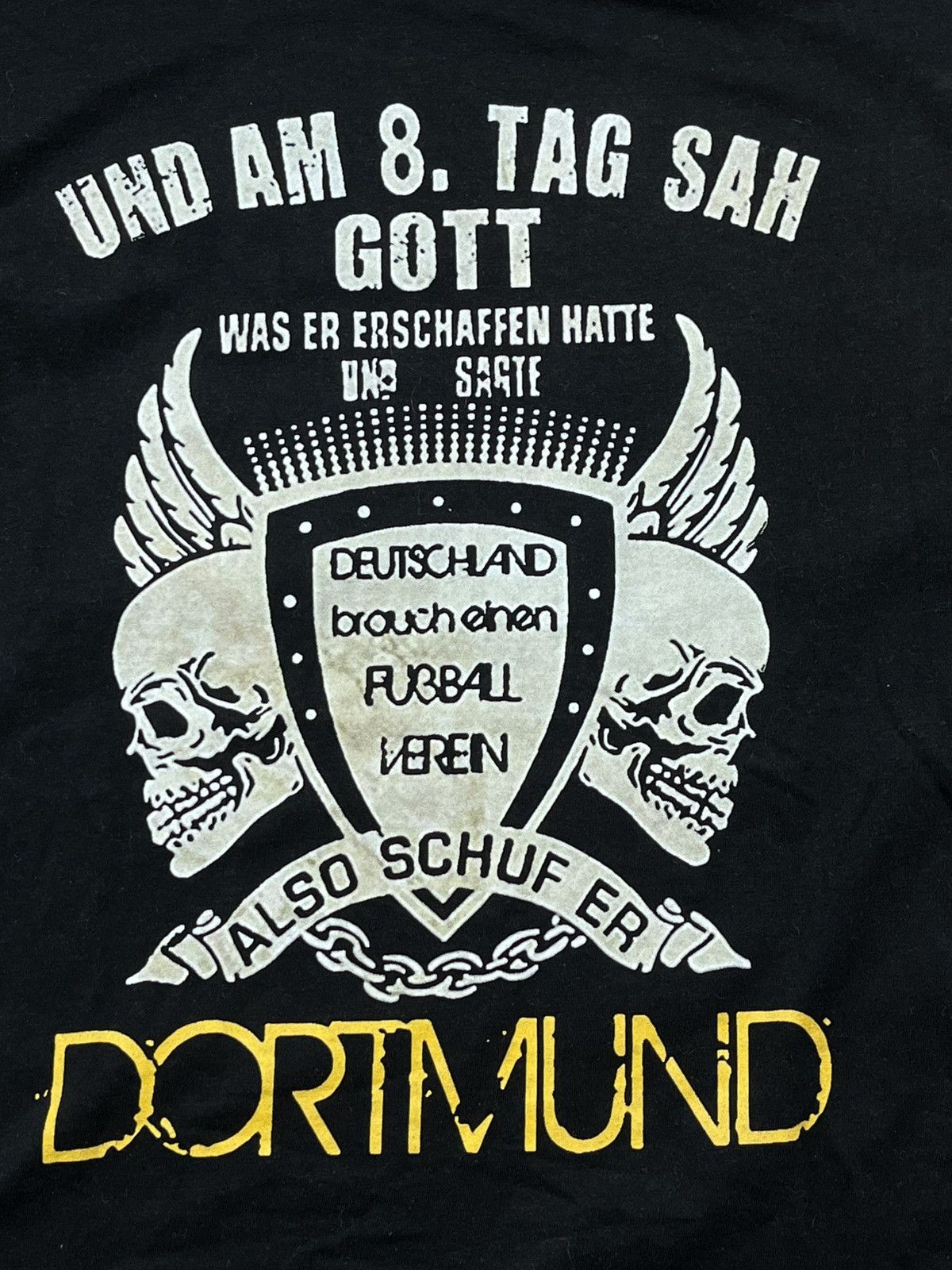 Vintage Vintage Y2K Borussia Dortmund Derbу Fan Tee size M Size US M / EU 48-50 / 2 - 2 Thumbnail