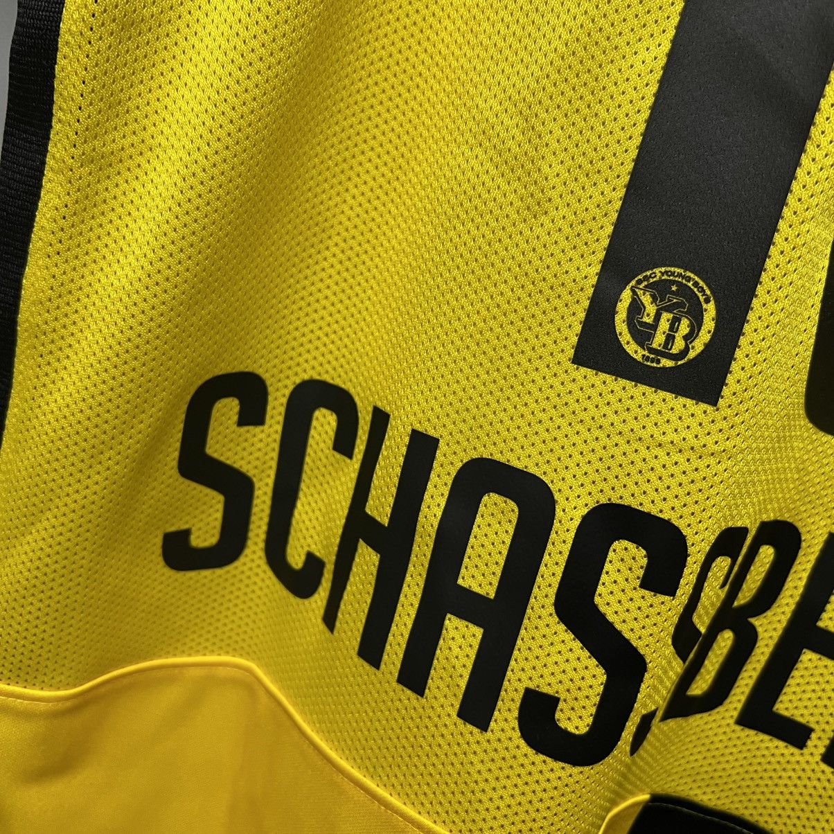 Nike Nike BSC Young Boys #10 SCHASSBERGER soccer jersey woman’s Size M / US 6-8 / IT 42-44 - 17 Thumbnail