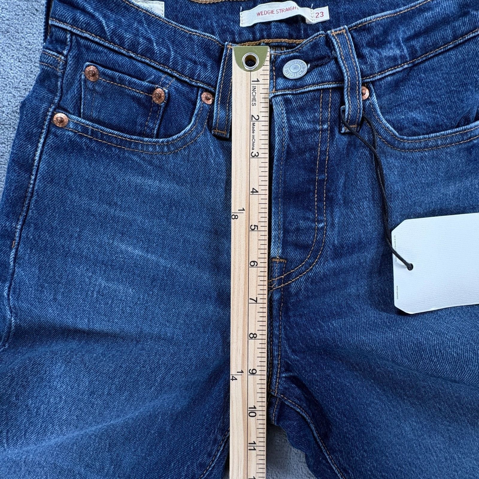 Levi's Levi’s Wedgie Straight Women’s 23x28 Blue Denim Jeans NWT $9 Size 23" - 8 Thumbnail