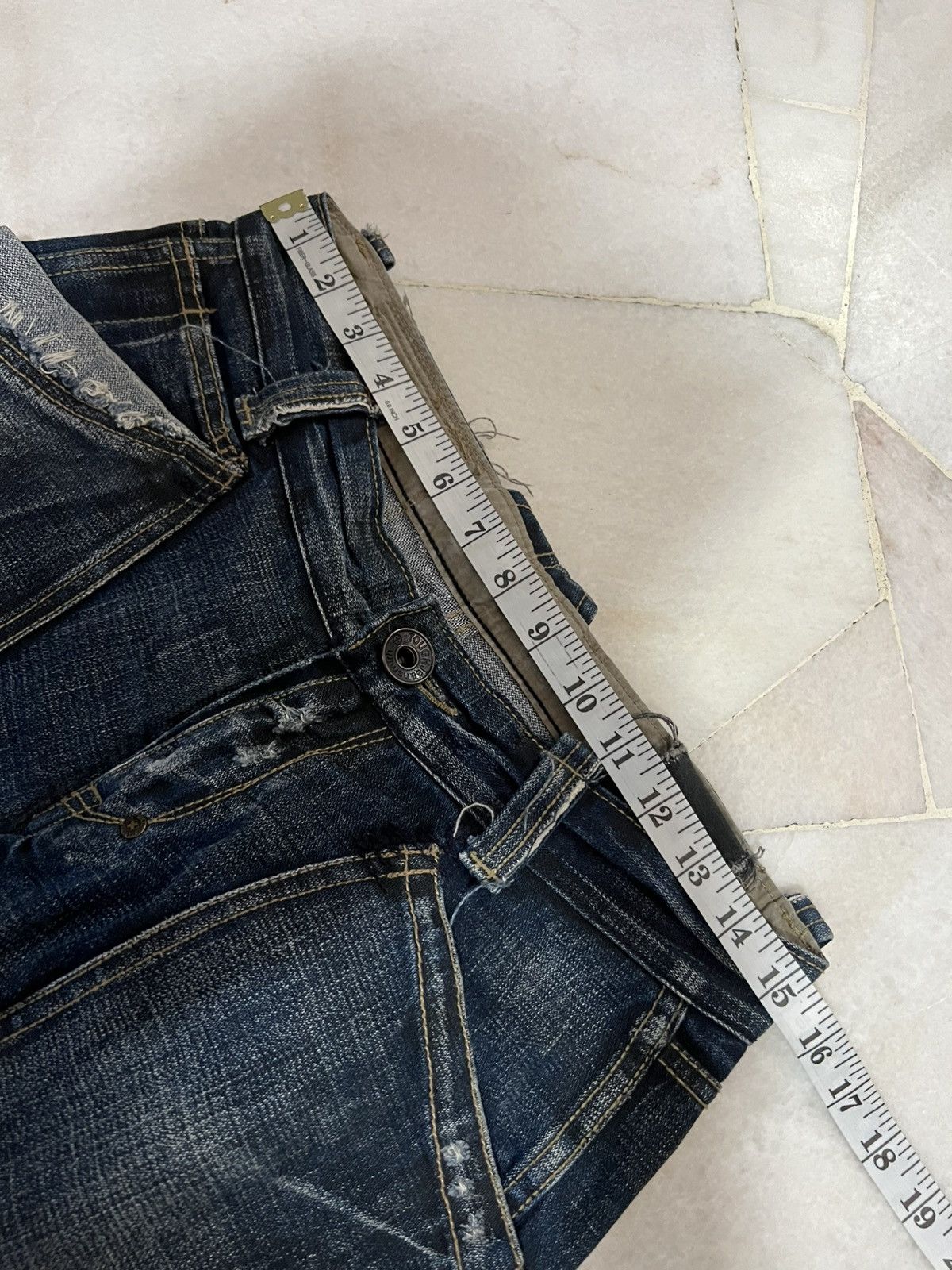 If Six Was Nine × Japanese Brand × Le Grande Bleu (L.G.B.) 🌈Flare 90’s style Tough Jean Smitth Distress Jean Size US 30 / EU 46 - 3 Thumbnail