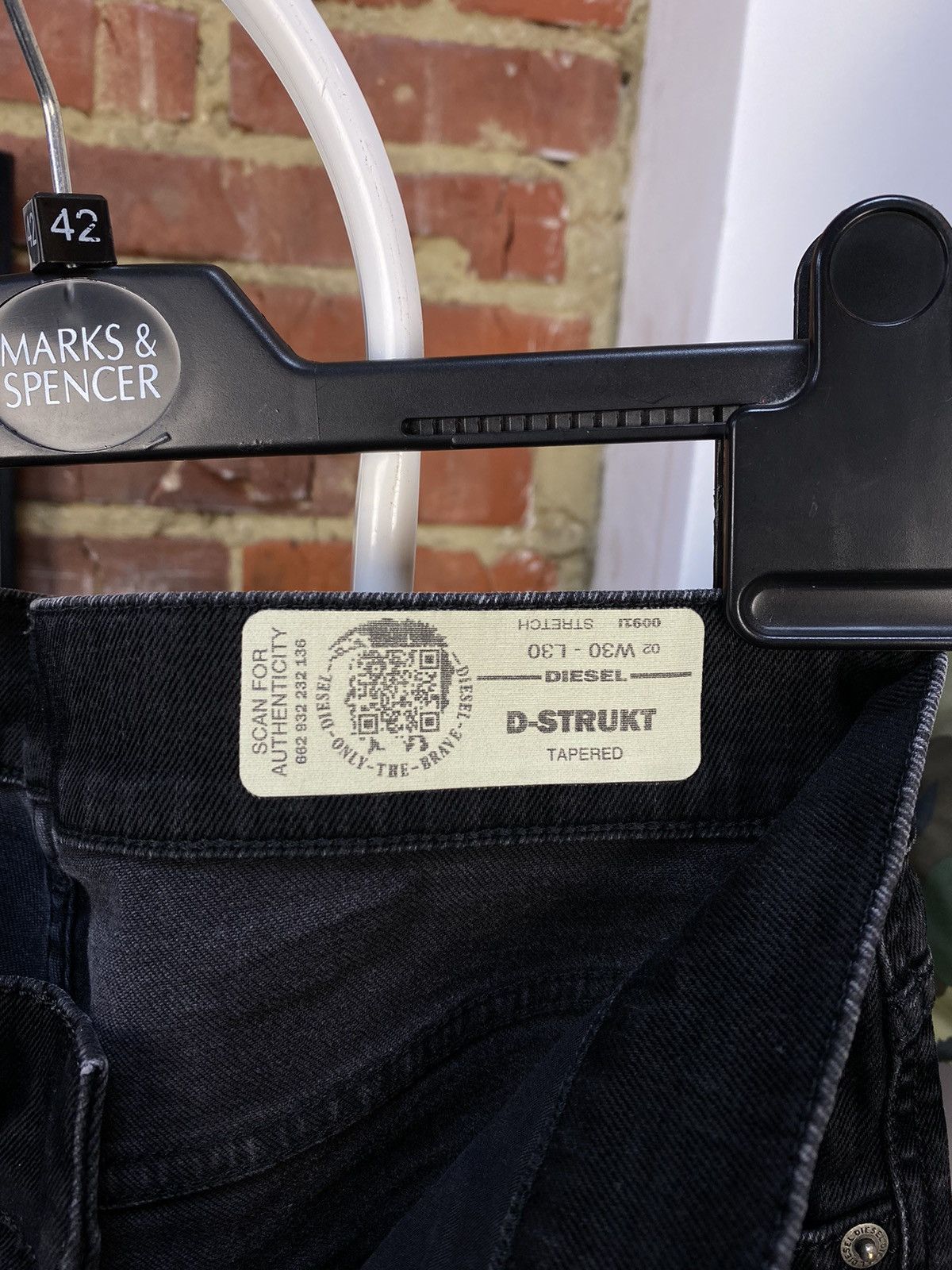 Diesel Diesel D-Strukt Tapered Stretch Black Jeans Size US 30 / EU 46 - 10 Thumbnail