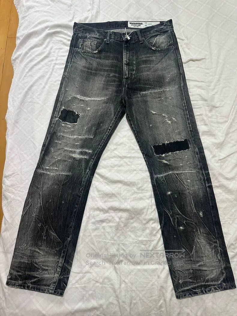 Neighborhood Neighborhood size M Jeans Size US 27 - 1 Thumbnail
