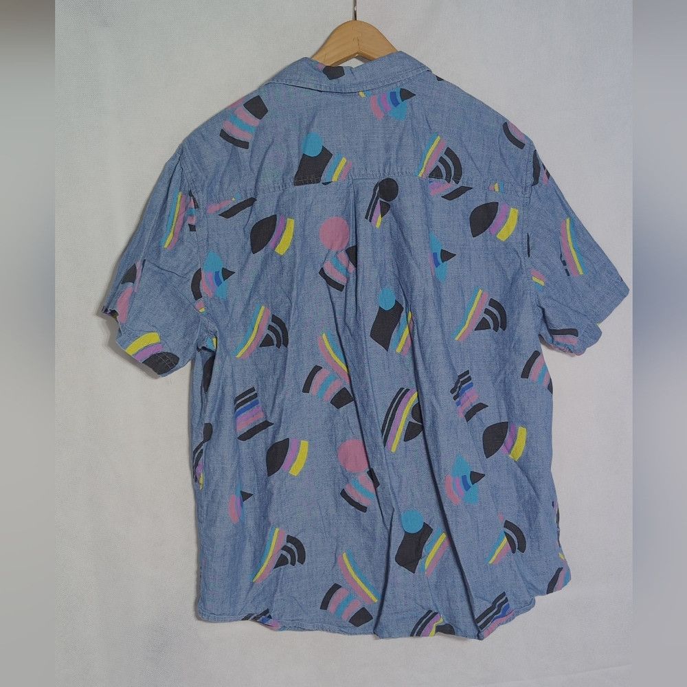 Target Basics Rainbow Patterned Men's Shirt # Takepride Take Pride Sz XL Size US XL / EU 56 / 4 - 2 Thumbnail