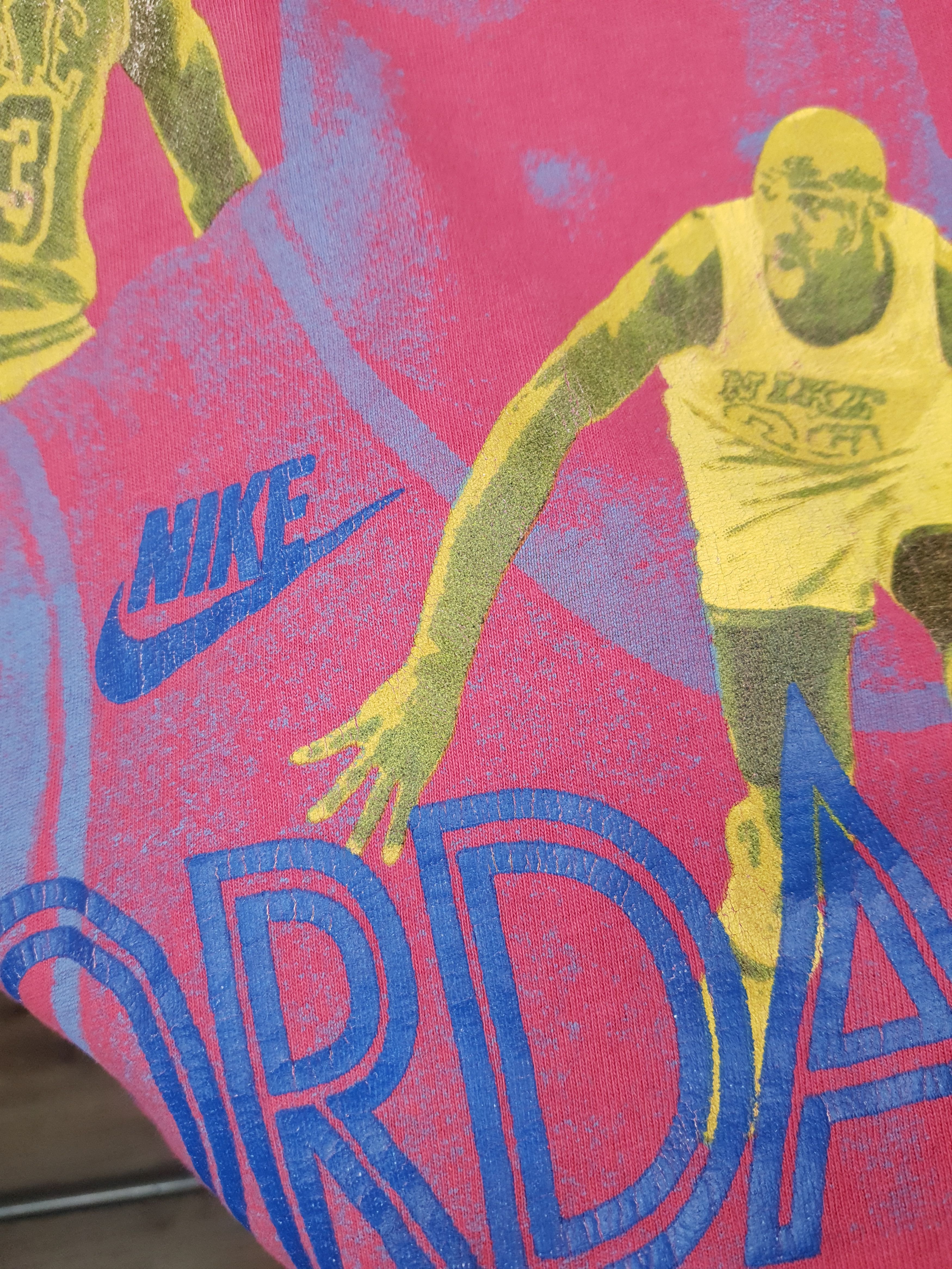 Jordan Brand 80s Nike Air Jordan AOP Looney Tunes Pink Crewneck T Shirt Size US M / EU 48-50 / 2 - 4 Thumbnail
