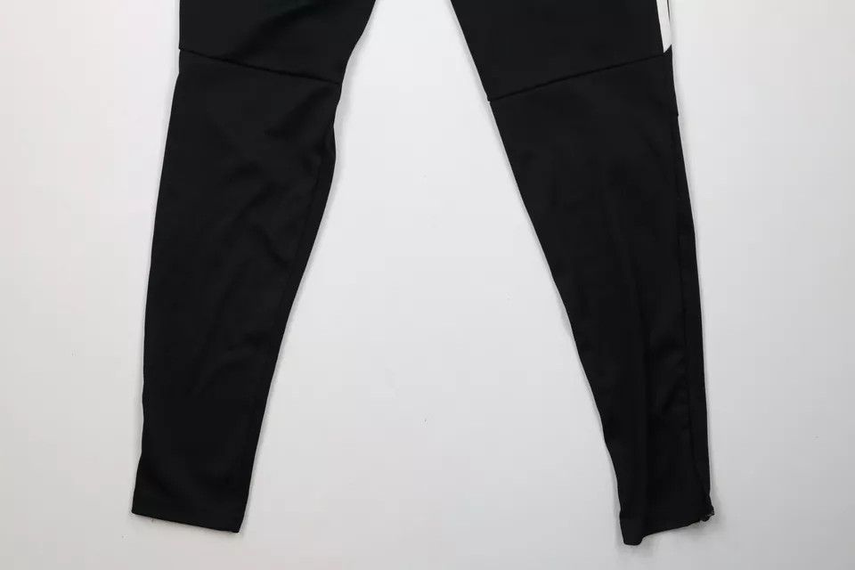 Adidas × Vintage Vintage Adidas Out Striped Tapered Leg Soccer Warm Up Pants Size US 32 / EU 48 - 12 Thumbnail