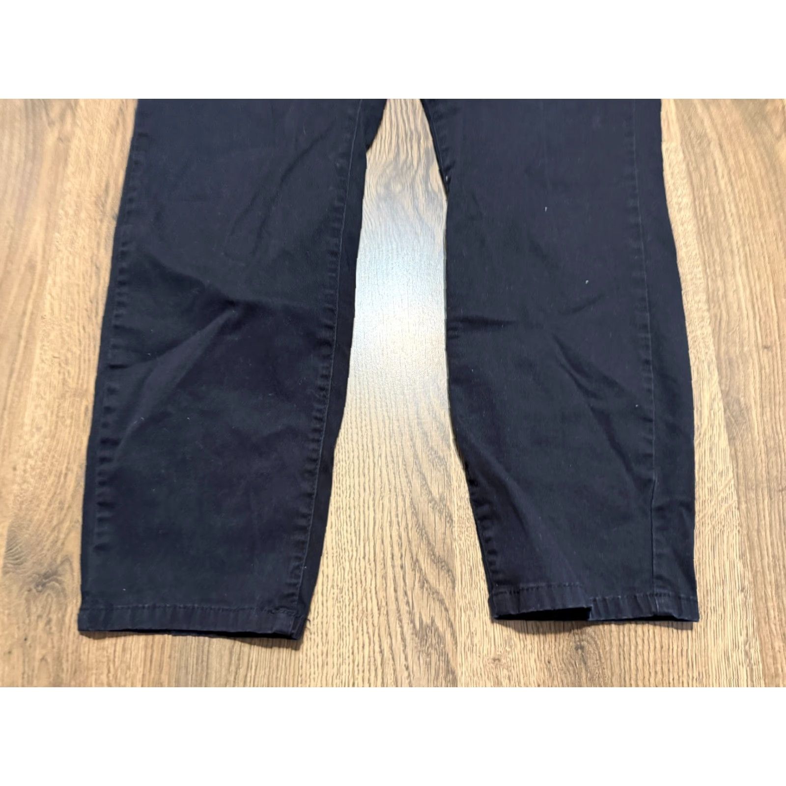 Buffalo David Bitton Buffalo David Bitton Pants Women's Size 12/32 Black Stretch Skinny Ankle Grazer Pants Size 34" / US 12 / IT 48 - 3 Thumbnail