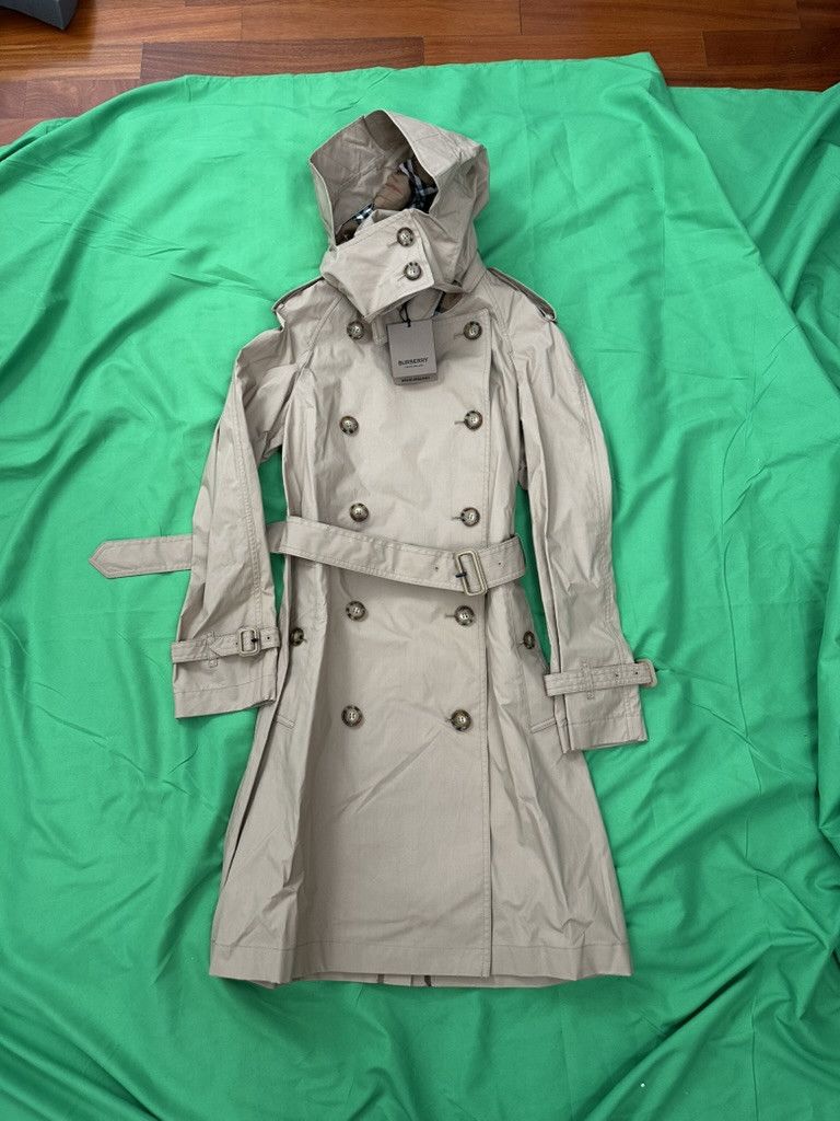 Burberry Burberry hooded Trench Coat Size XS / US 0-2 / IT 36-38 - 1 Thumbnail
