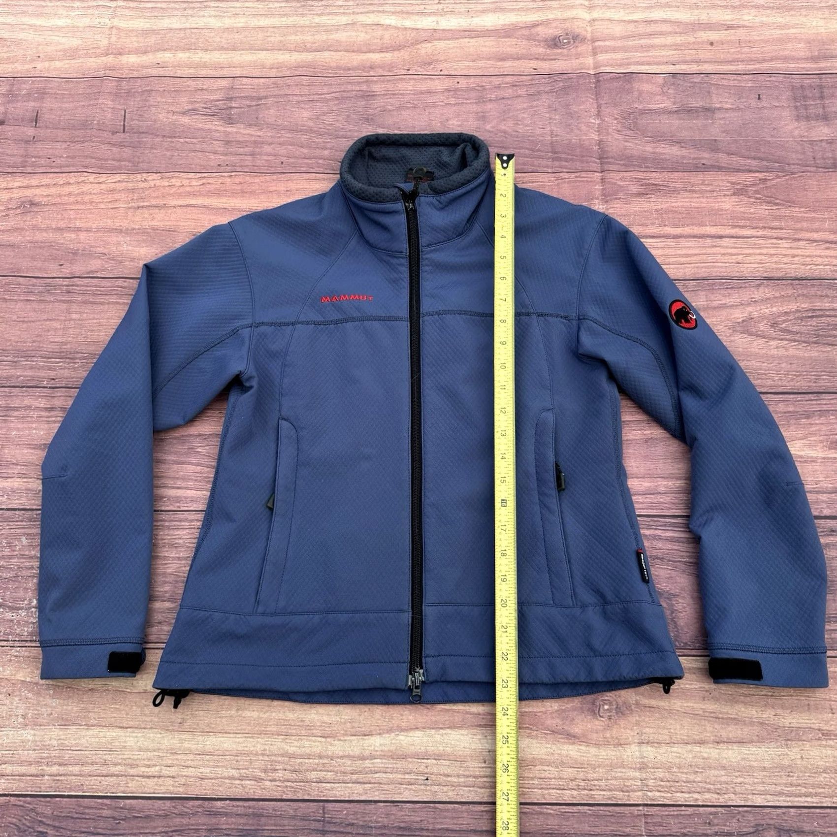 Mammut Mammut Softshell Full Zip Jacket Women’s S BLUE / PURPLE, Regular, All Seasons, Windproof, Zipper Pockets, Casual, Outdoor Size S / US 4 / IT 40 - 3 Thumbnail