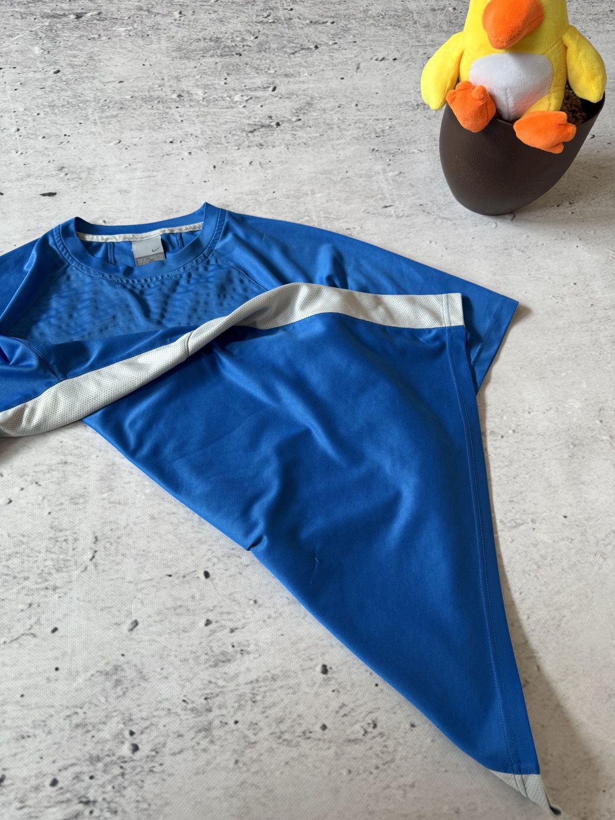 Japanese Brand × Nike × Vintage NIKE TN PLUS CENTER LOGO VINTAGE 00s Y2K OVERSIZE TEE-SHIRT Size US M / EU 48-50 / 2 - 5 Thumbnail