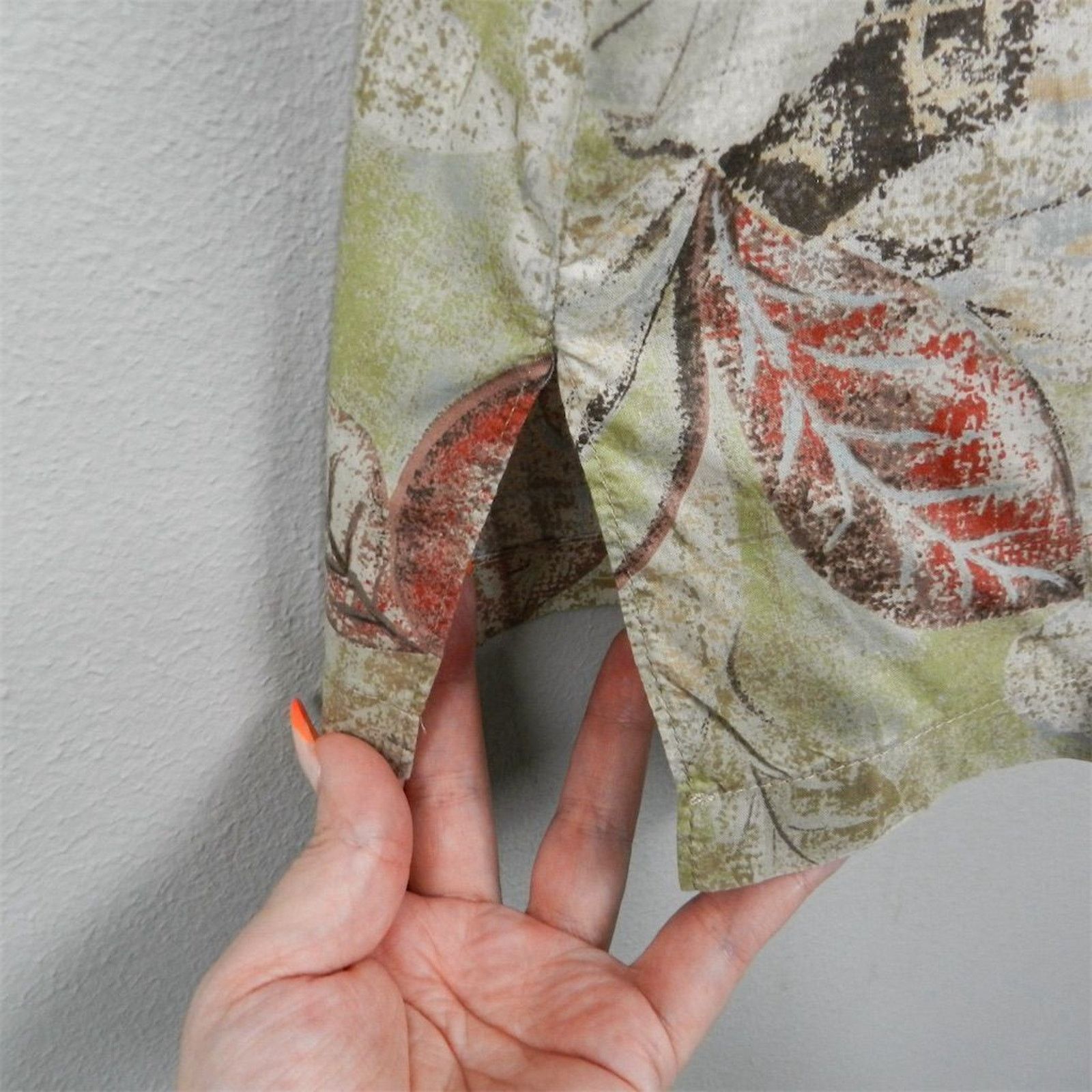 Tori Richard Vintage Tori Richard Size XL Hawaiian Shirt Cotton Lawn Size US XL / EU 56 / 4 - 5 Thumbnail