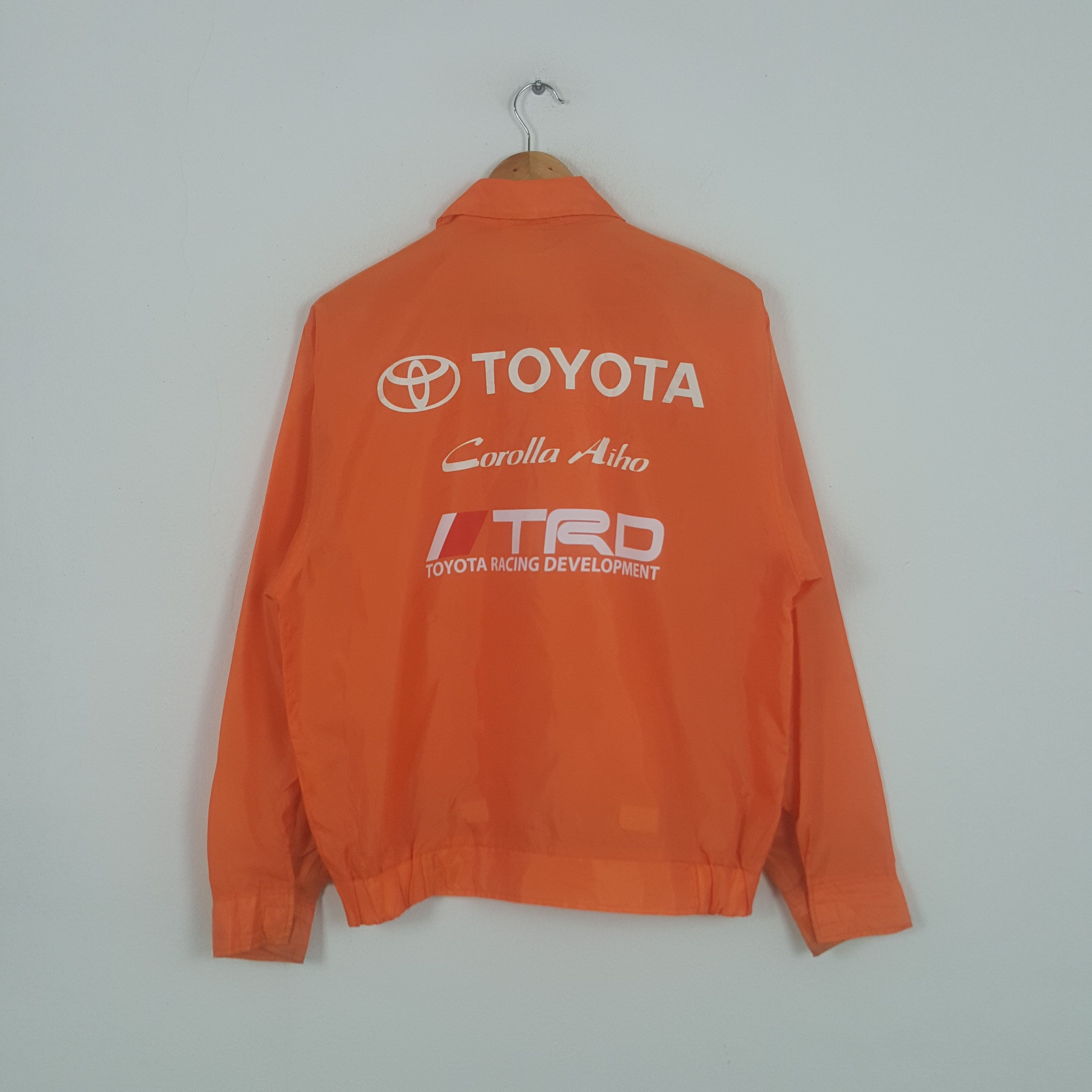 Japanese Brand × Vintage Vintage TRD Toyota Racing Team Windbreaker Jacket Size US L / EU 52-54 / 3 - 1 Thumbnail