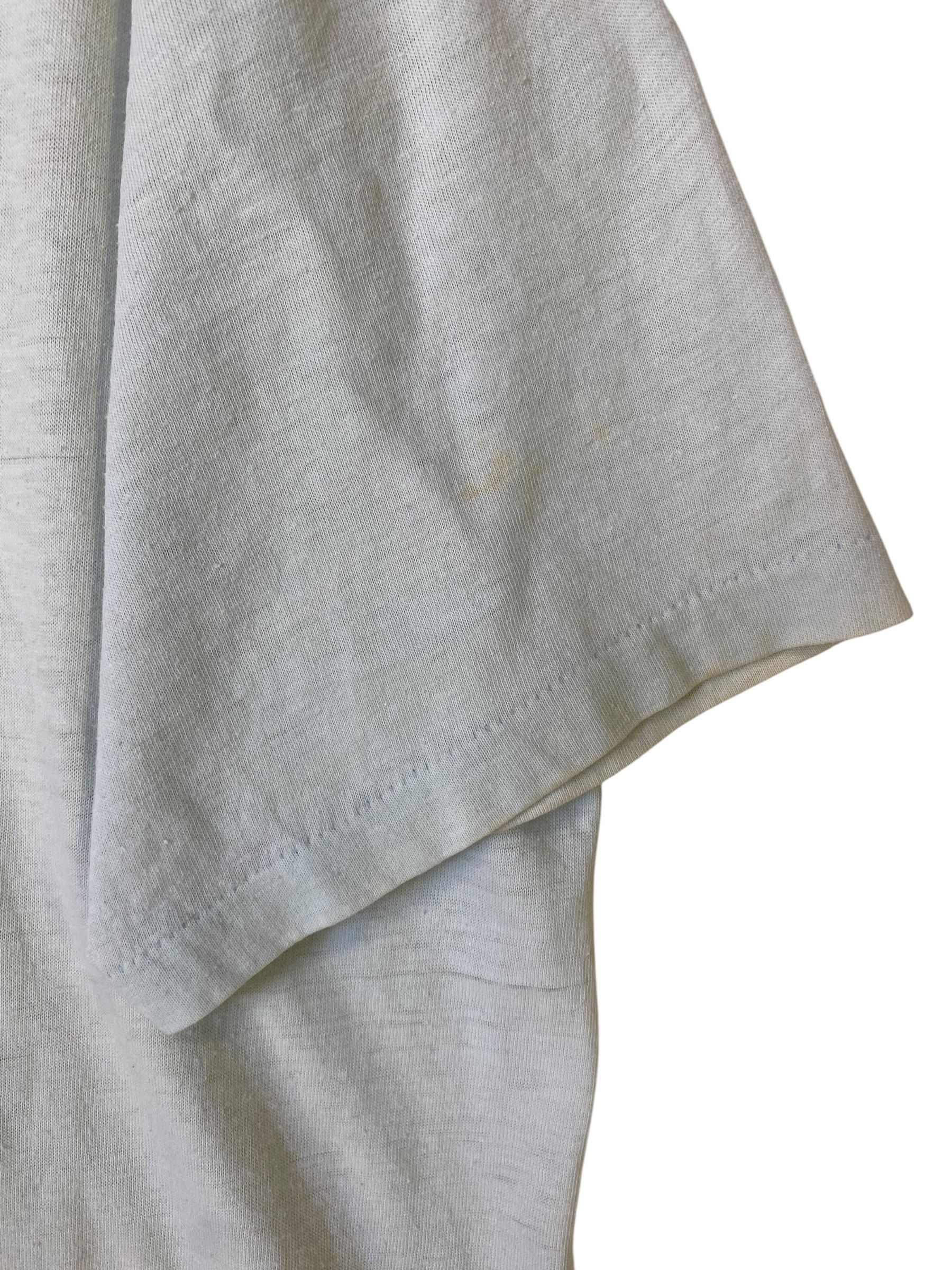 Disney Vtg 80s Disney sleeping beauty distressed paperthin shirt Size US L / EU 52-54 / 3 - 8 Thumbnail