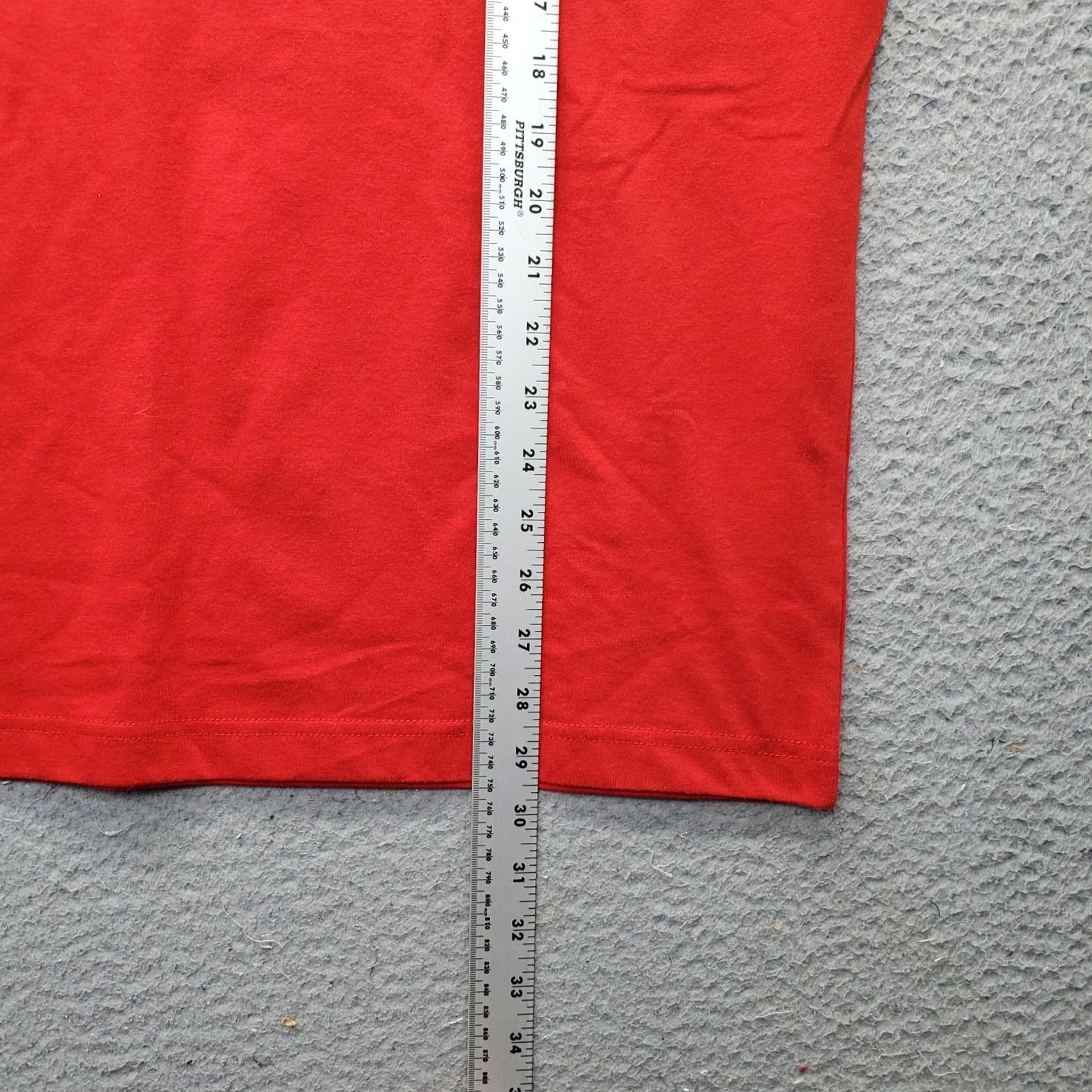Vintage Milwaukee Mens T-Shirt L Red Logo Front Short Sleeve Crew Neck Shirt Size US L / EU 52-54 / 3 - 4 Thumbnail