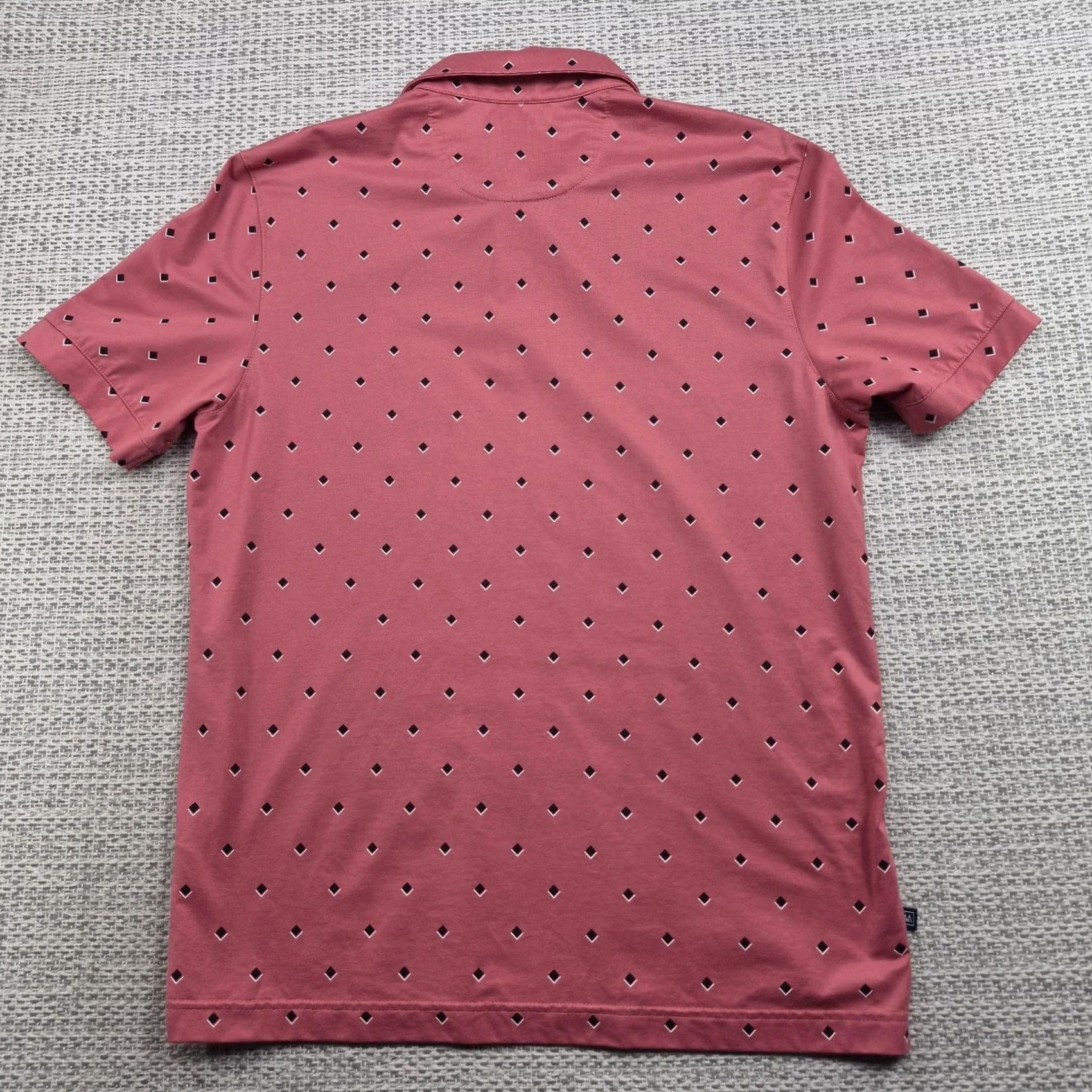 Mizzen+Main Mizzen+Main Golf Polo Shirt Mens Medium Pink Geometric Stretch Knit Tech Casual Polo Shirt Mens Size US M / EU 48-50 / 2 - 7 Thumbnail
