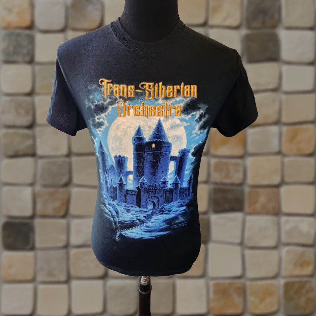 Gildan Trans Siberian Orchestra 2016 Winter Tour Black T-Shirt Mens Small Castle Size US S / EU 44-46 / 1 - 1 Thumbnail