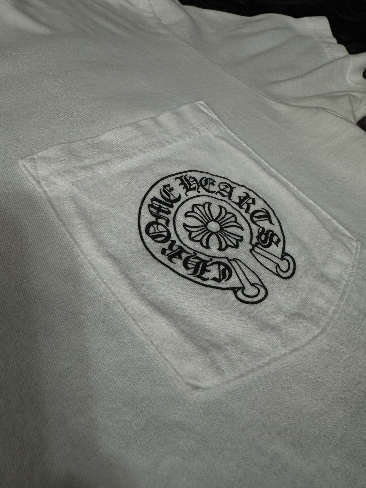 Chrome Hearts Chrome Hearts Gradient scroll t-shirt Size US M / EU 48-50 / 2 - 3 Thumbnail