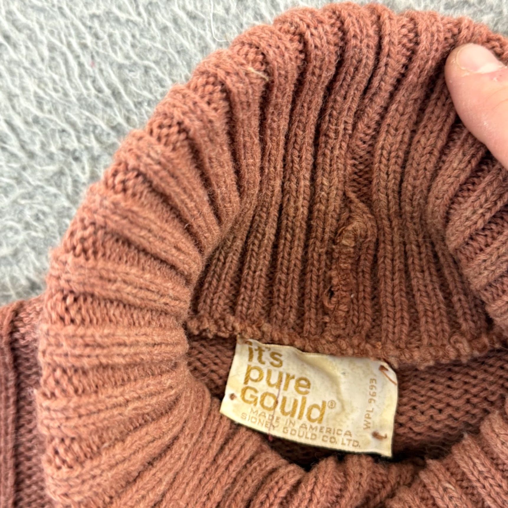 Vintage VINTAGE Its Pure Gould Sweater Women Small Rose Puff Sleeve Cable Knit 80s Cozy Size S / US 4 / IT 40 - 6 Thumbnail