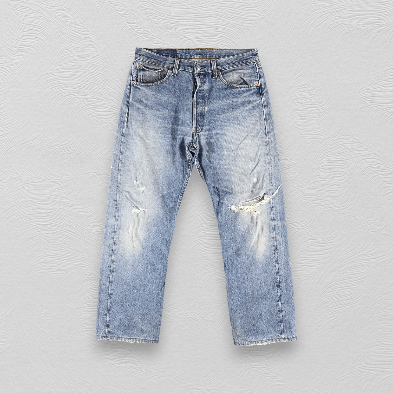 Levi's Vintage 90s Levi's 501 Jeans Distressed Denim KJ837 Size US 32 / EU 48 - 1 Thumbnail