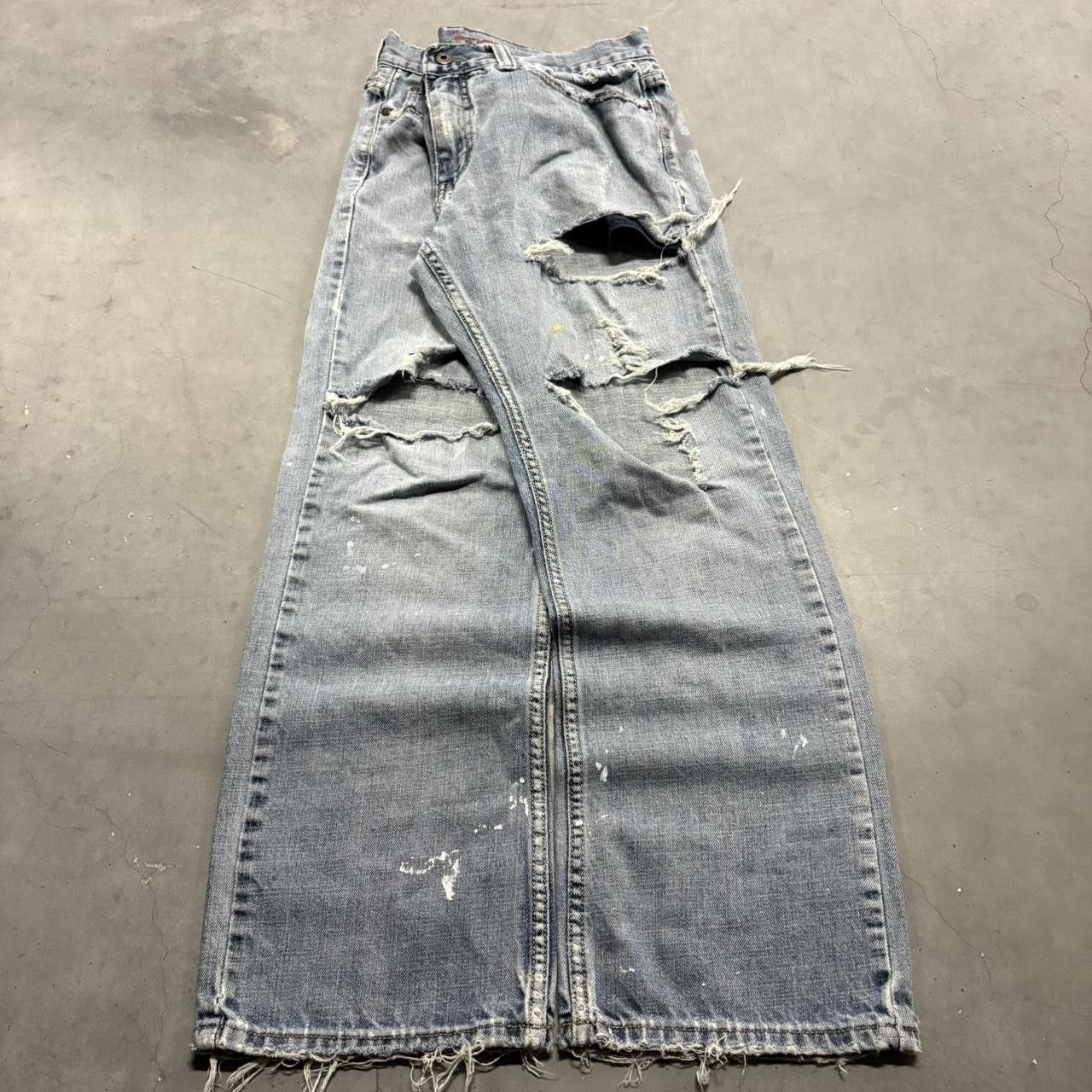 Vintage Crazy Vintage Y2K/2000s Distressed Skater Style Light Wash Denim jeans! Size US 34 / EU 50 - 2 Thumbnail