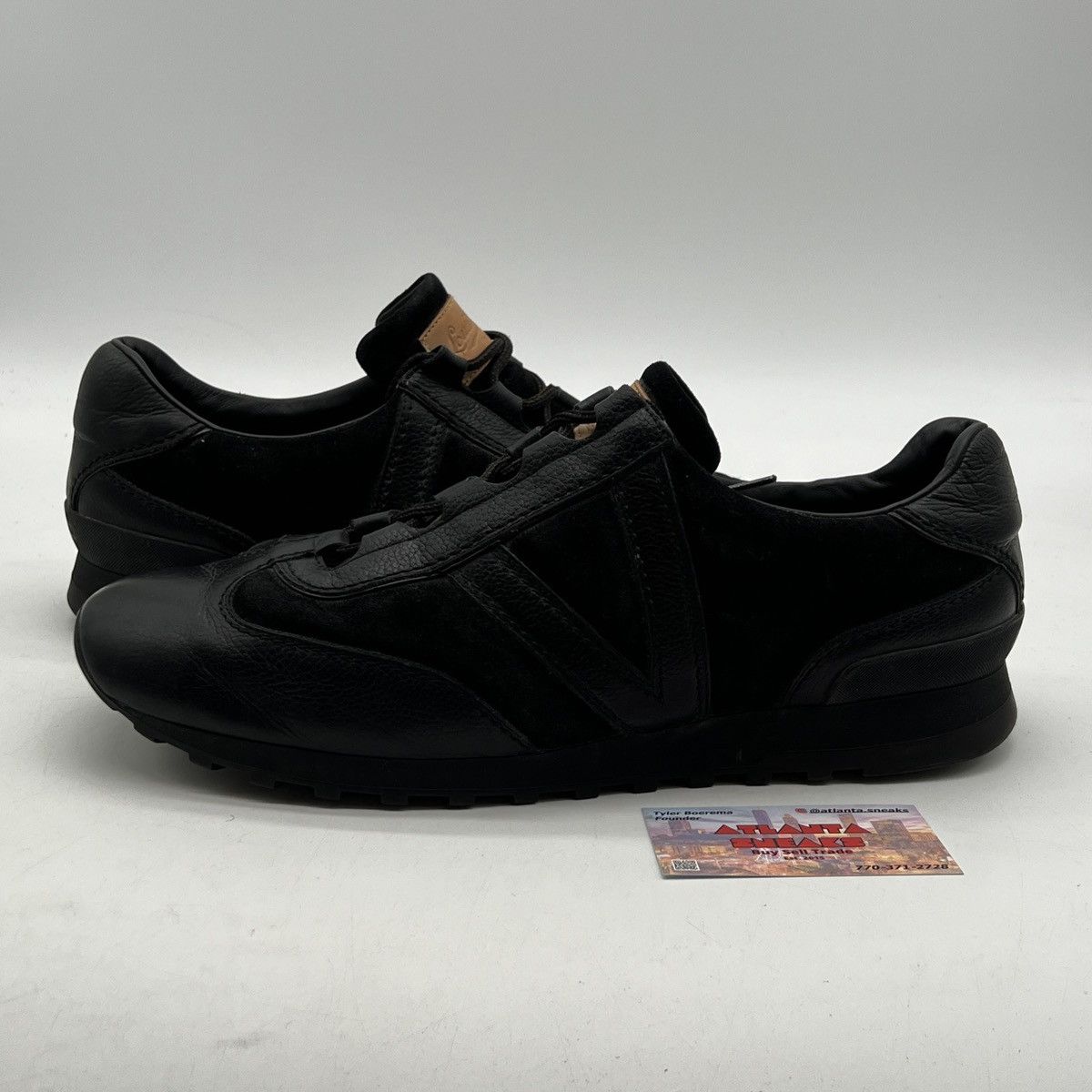 Louis Vuitton Louis Vuitton Low Top Sneakers LV Black Brown Size US 13 / EU 46 - 1 Thumbnail