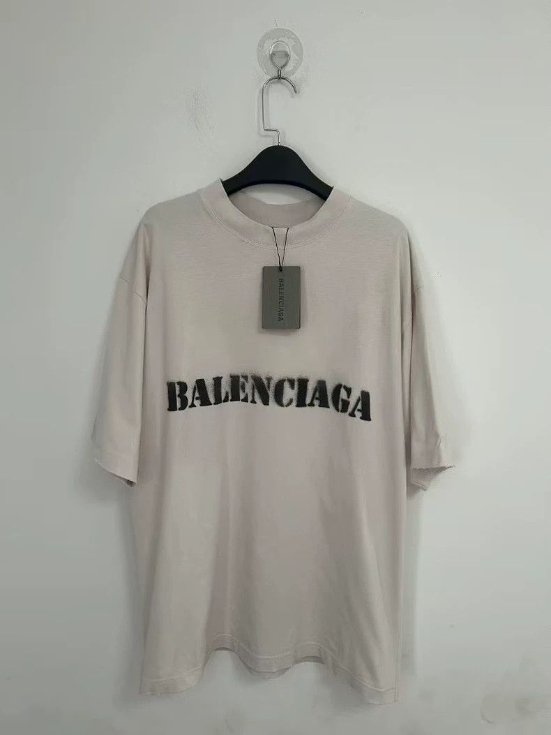 Balenciaga Balenciaga Letter round neck wear effect straight sleeve T Size US XS / EU 42 / 0 - 1 Thumbnail
