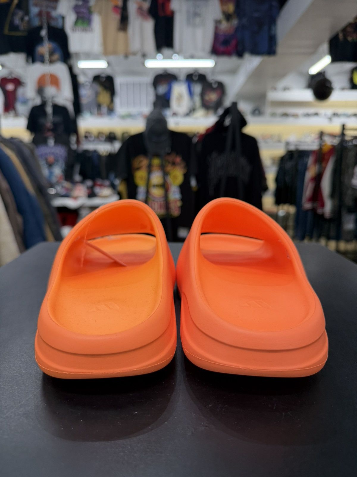 Adidas Adidas Yeezy Slide Enflame Orange Size 4 (2021) Size US 5 / EU 37 - 5 Thumbnail