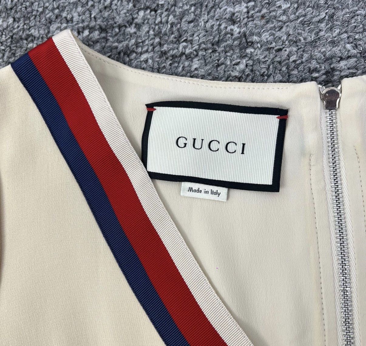 Gucci Gucci V-Neck Striped Webbing Dress K12 Size S / US 4 / IT 40 - 3 Thumbnail