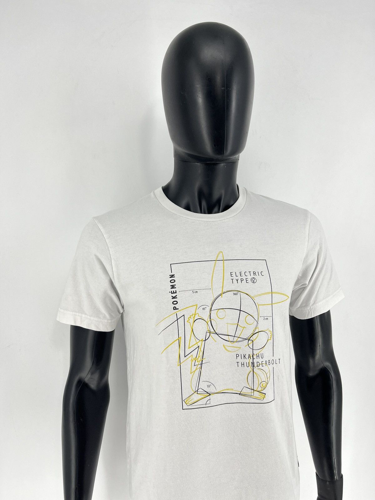 Anime × Japanese Brand × Uniqlo NWT RARE Uniqlo POKEMON UTGP PIKACHU THUNDERBOLT White Tee Size US S / EU 44-46 / 1 - 3 Thumbnail