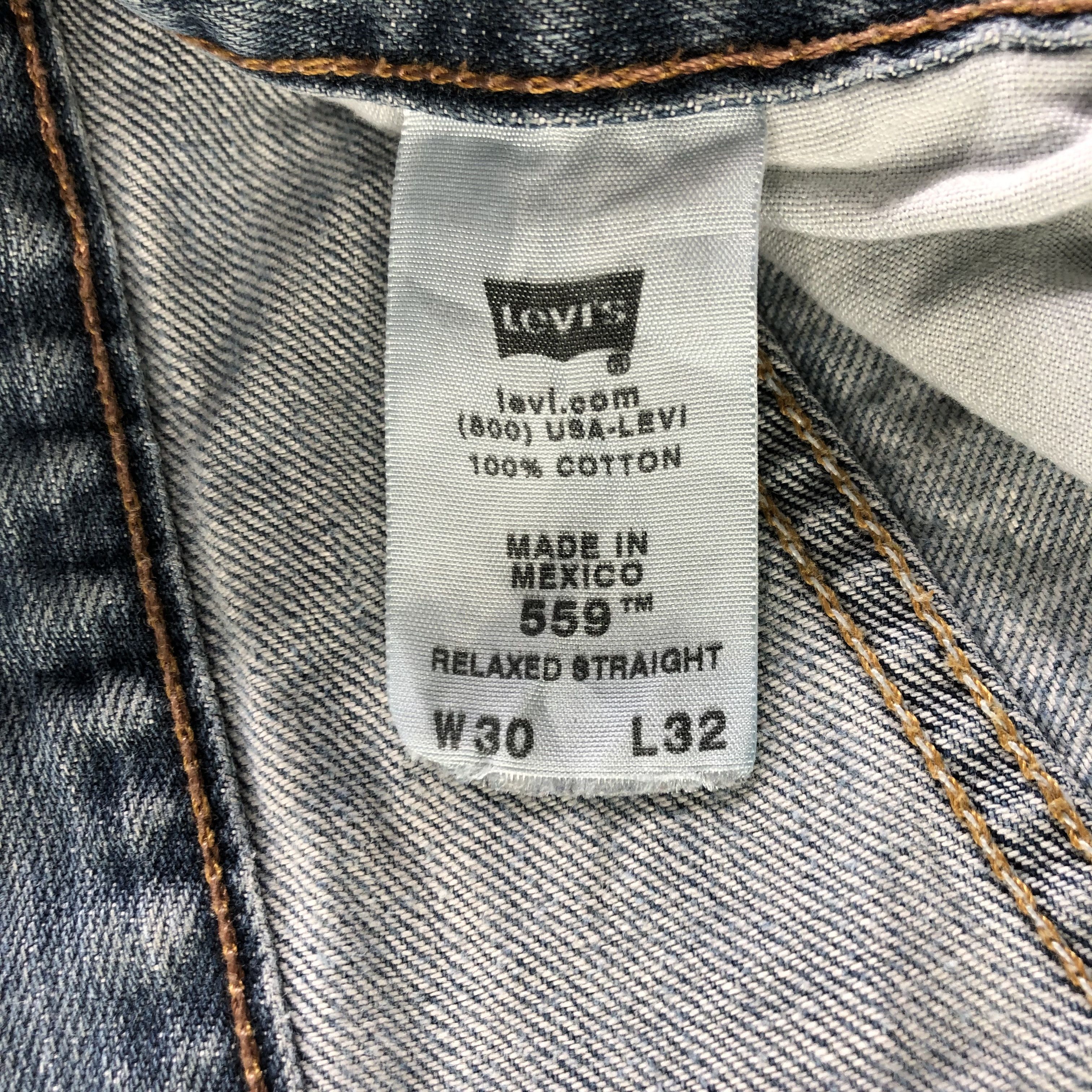 Levi's Vintage Levis 559 Jeans-J3724 Size US 31 - 12 Thumbnail