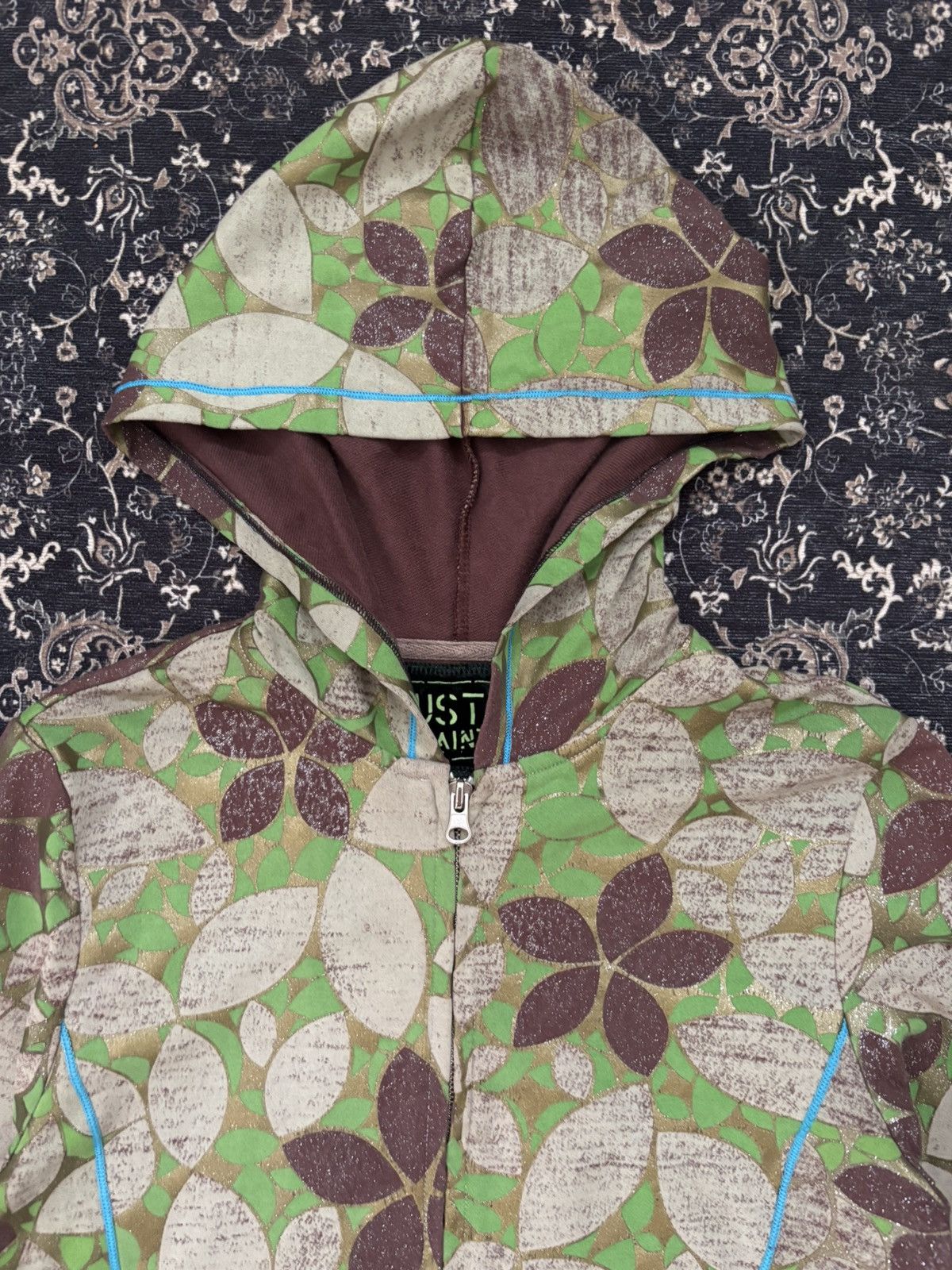 Custo Barcelona Vintage Custo Barcelona Floral All Over Print Zipper Hoodie Size S / US 4 / IT 40 - 2 Thumbnail