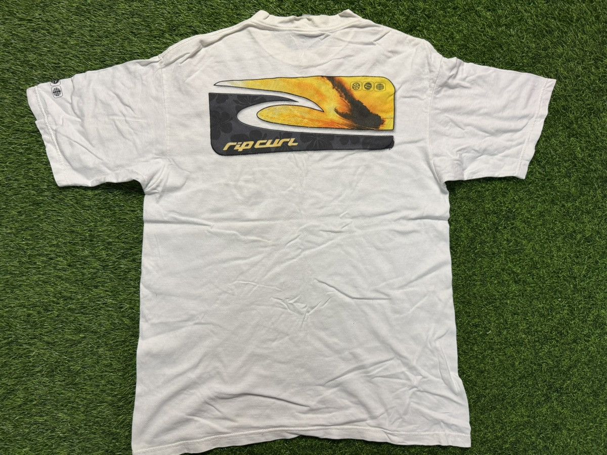 Vintage assorted tshirt - vintage ripcurp surf made in usa Size US M / EU 48-50 / 2 - 1 Thumbnail