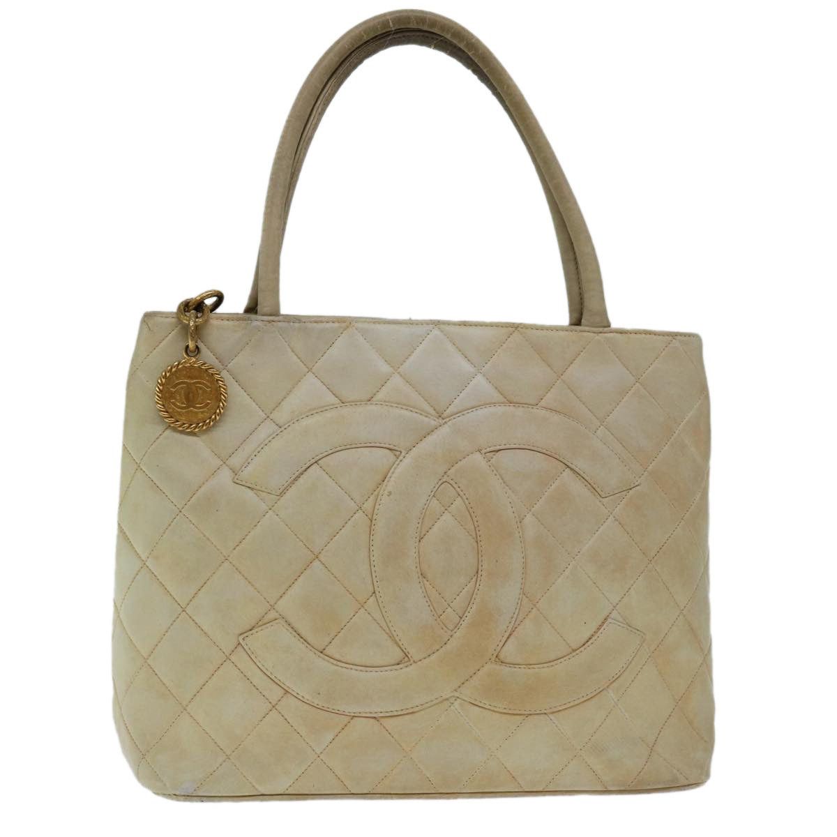 Chanel CHANEL Tote Bag Lamb Skin Beige CC Size ONE SIZE - 1 Thumbnail