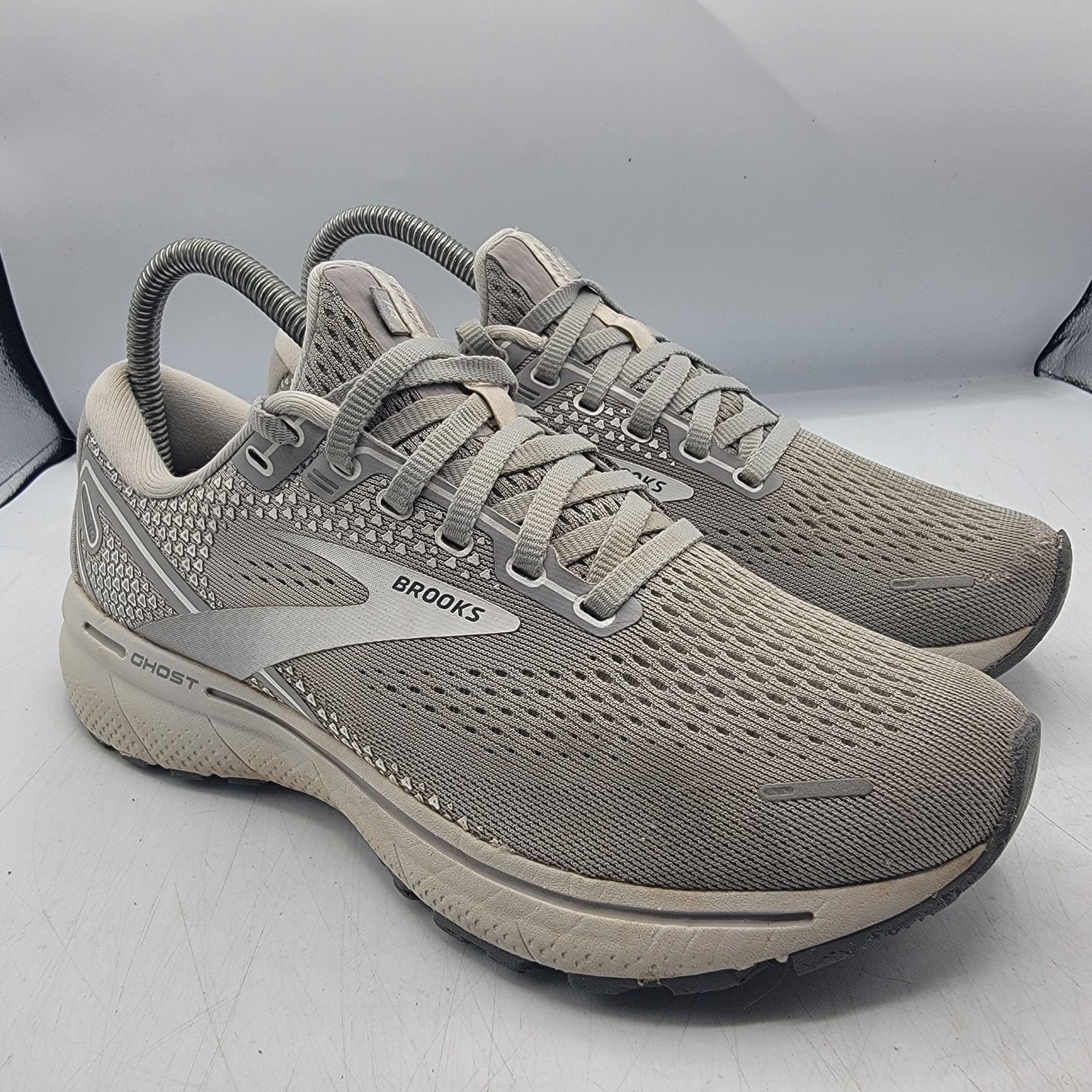 Brooks Brooks Ghost 14 Womens 7.5 Gray Athletic Running Shoes Sneak Size US 7.5 / IT 37.5 - 1 Thumbnail