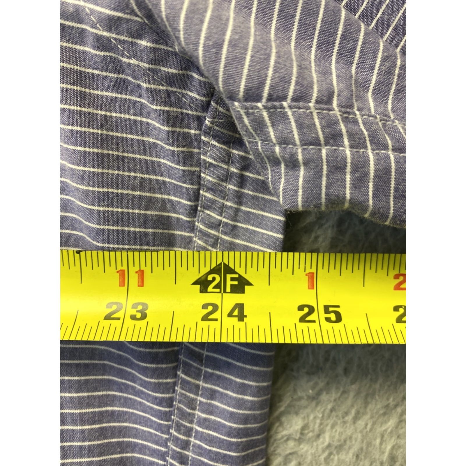 J.Crew VINTAGE J Crew Dress Shirt Men XLT Long Sleeve Blue Denim Twill Casual Business Formal 99-41 Size US XL / EU 56 / 4 - 4 Thumbnail