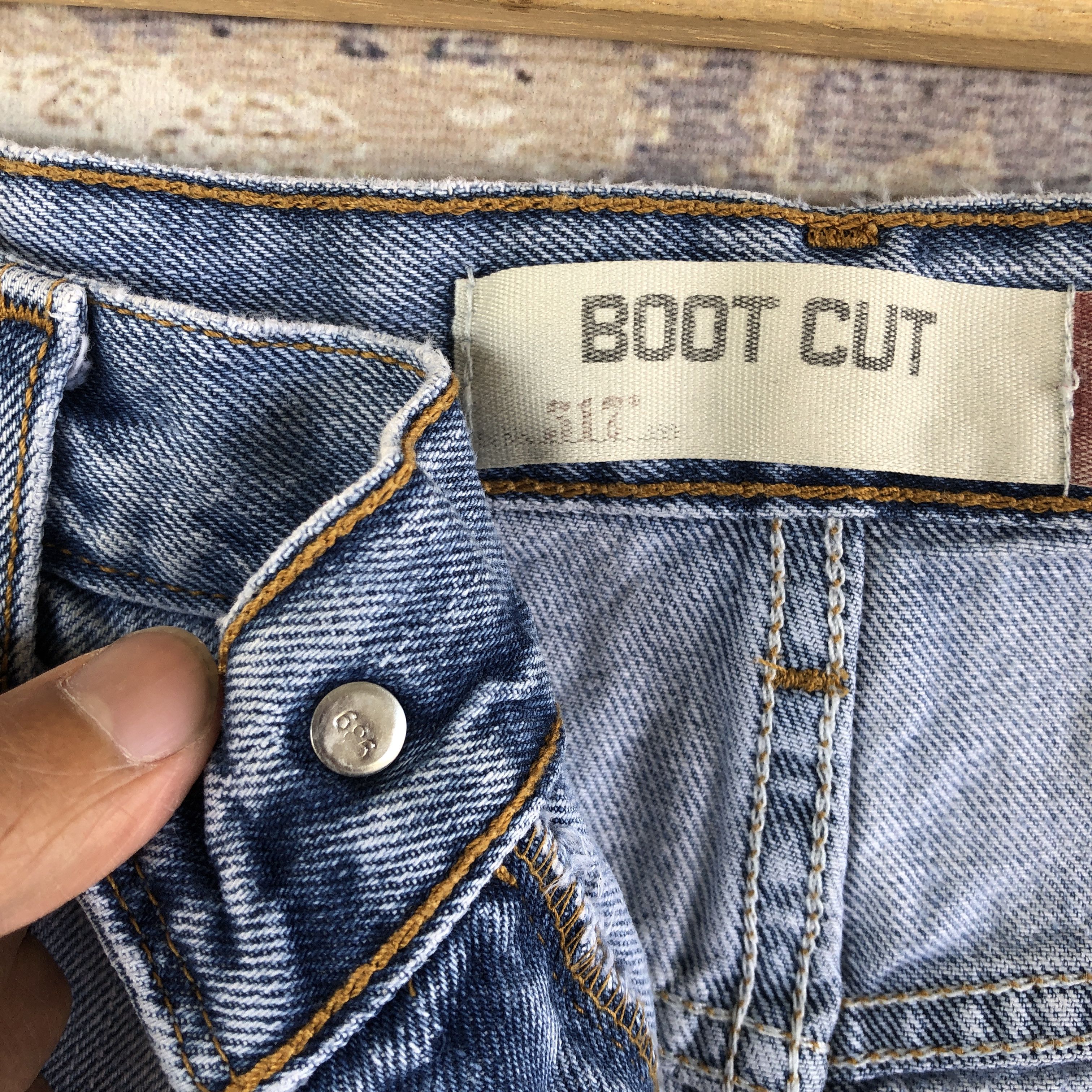 Levi's Vintage Levis 517 Boot Cut Faded Jeans Levi's Flare Denim Size US 34 / EU 50 - 7 Thumbnail