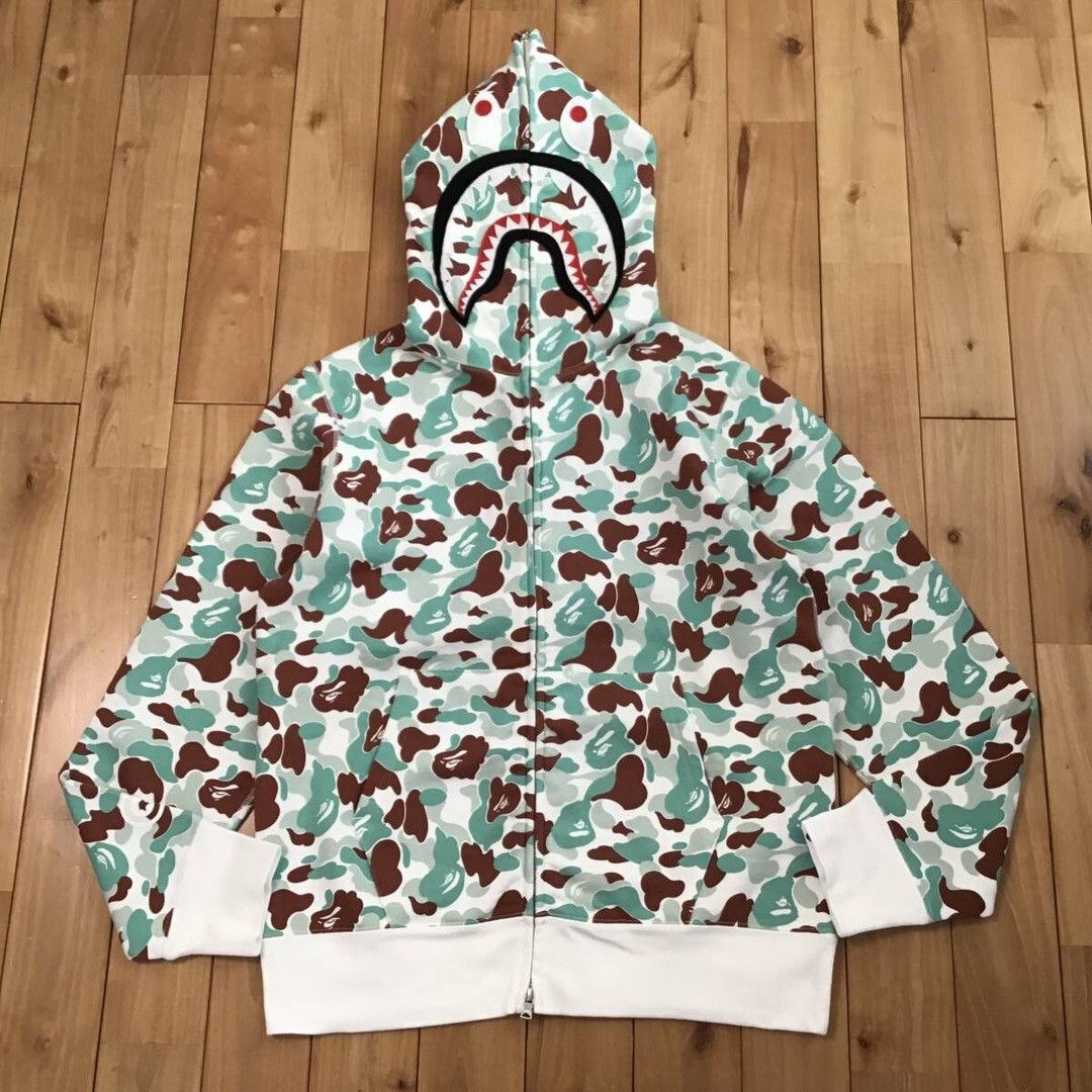 2024 🔥Sendai Store Camo🔥 BAPE shark full zip hoodie APE