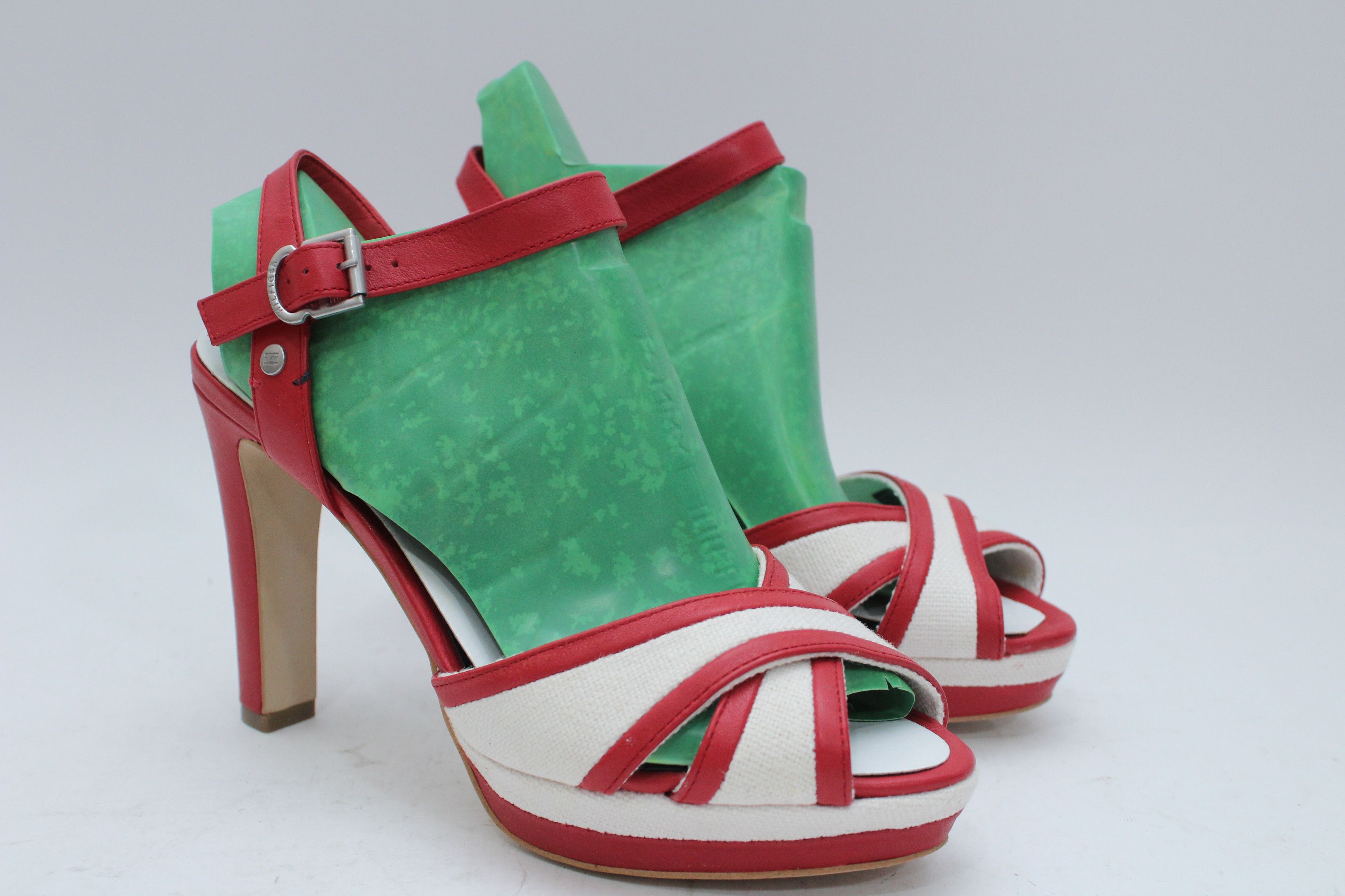Tommy Hilfiger Tommy Hilfiger Sandals Hells Size 38 Authentic Vintage Size US 8 / IT 38 - 8 Thumbnail