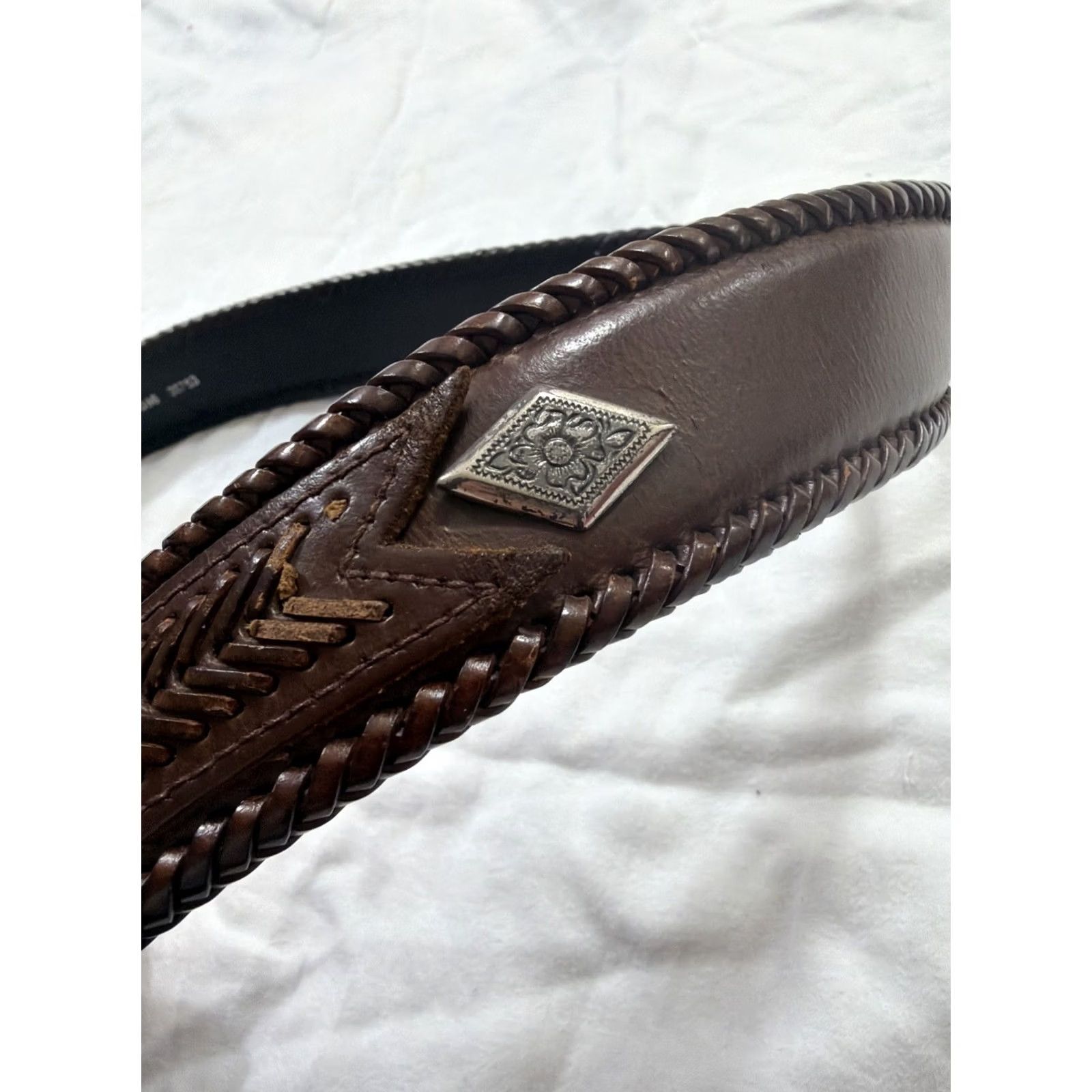 Vintage Unbranded Western Brown Leather Belt Size 40 Men Belt Brown Metal Accents Size 40 - 7 Thumbnail
