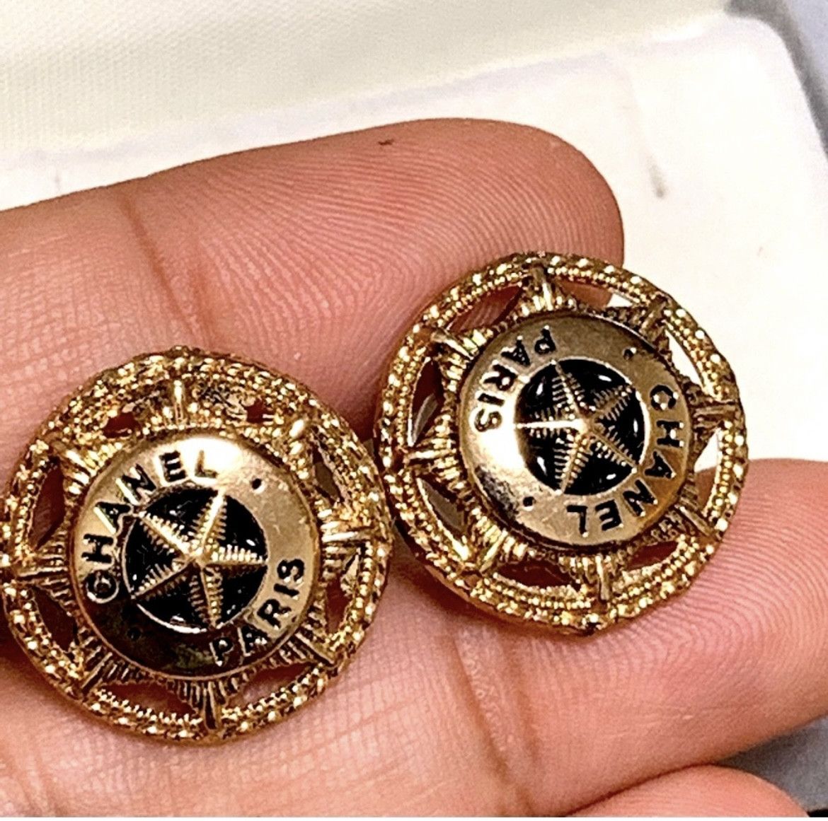 Chanel Chanel Buttons Rearranged Earrings Size ONE SIZE - 1 Thumbnail